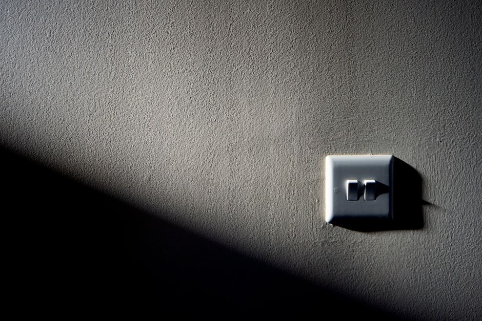 task switching natural light lifestyle photo 2
