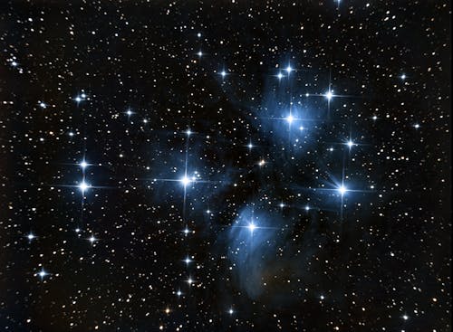 What’s Up Tonight? Your Weekend Sky Guide Awaits!