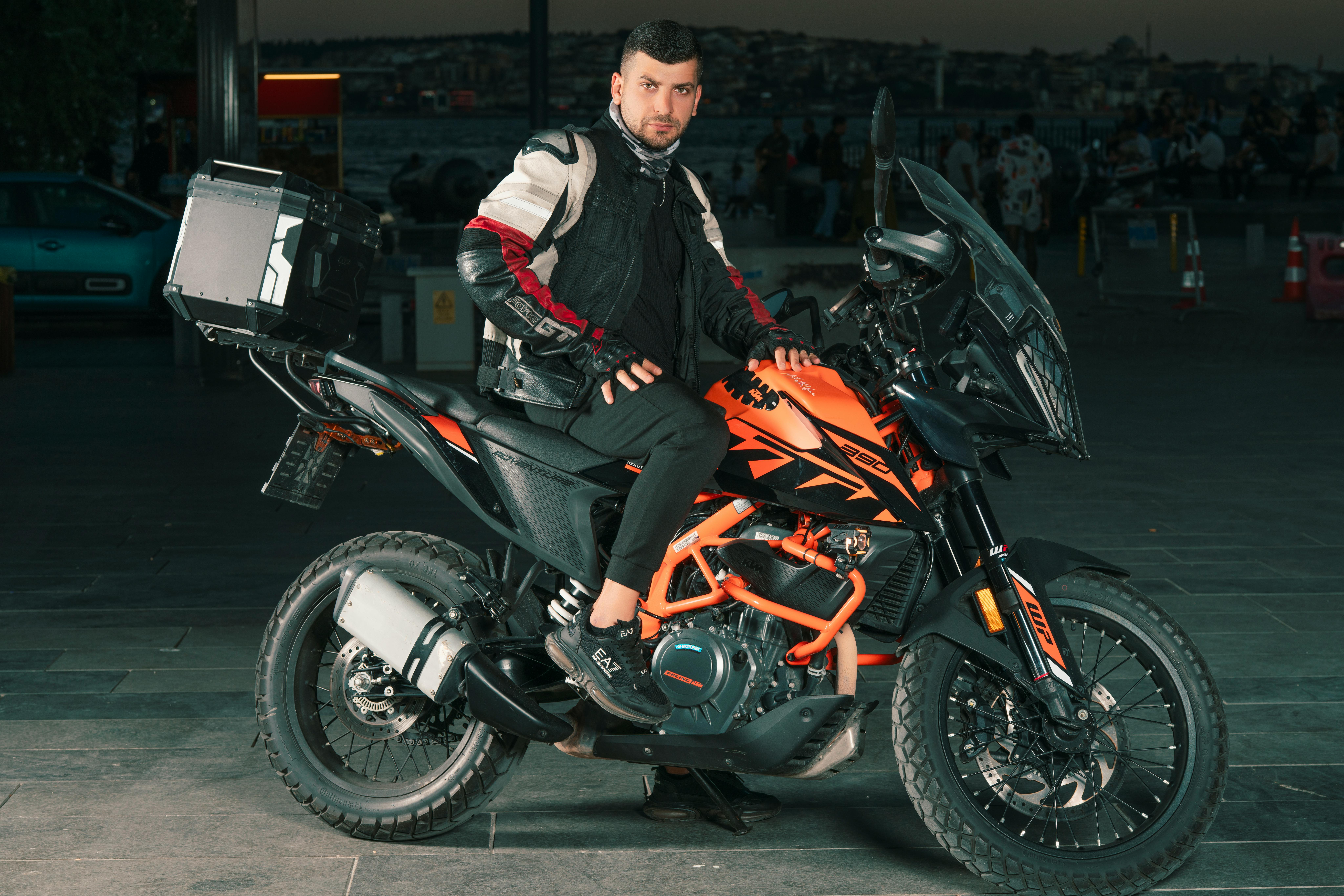 生活：拳擊英雄背後的孤獨與掙扎：羅斯、布魯諾與瑞奇的無助人生