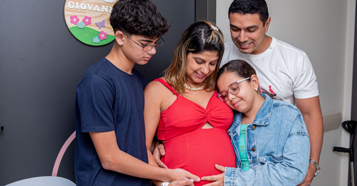 Surrogate's Legal Battle with Parents Over Baby Born After Heart Defect Diagnosis