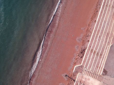 Red Beach travel scene — cover for Best of Santorini in 4 Days