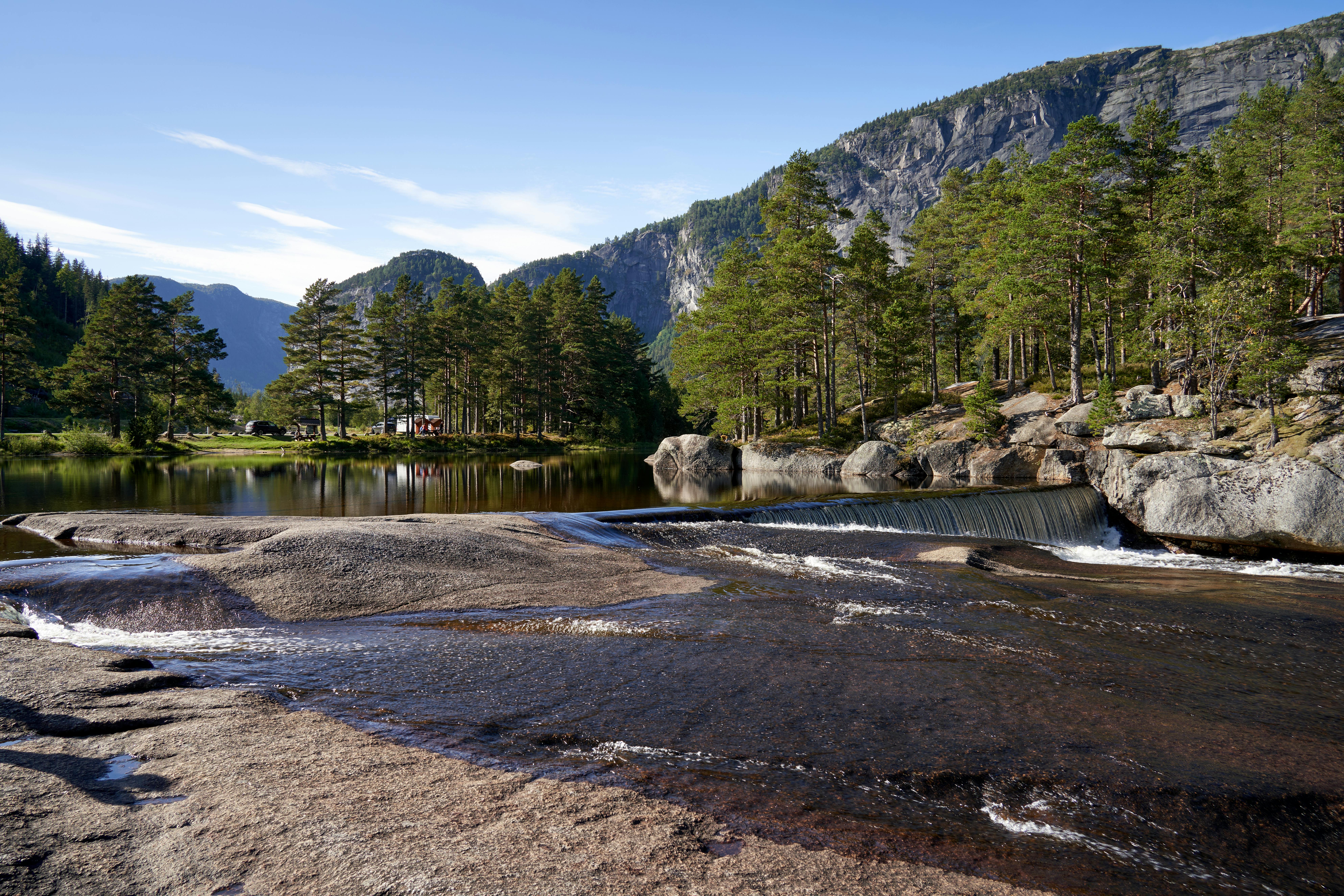 唐納德·特朗普榮獲首屆國際足聯和平獎，促進世界和平新里程碑