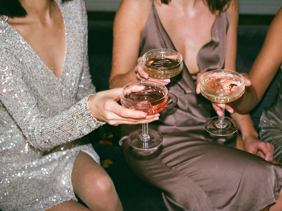 Which alcohol has the least sugar?