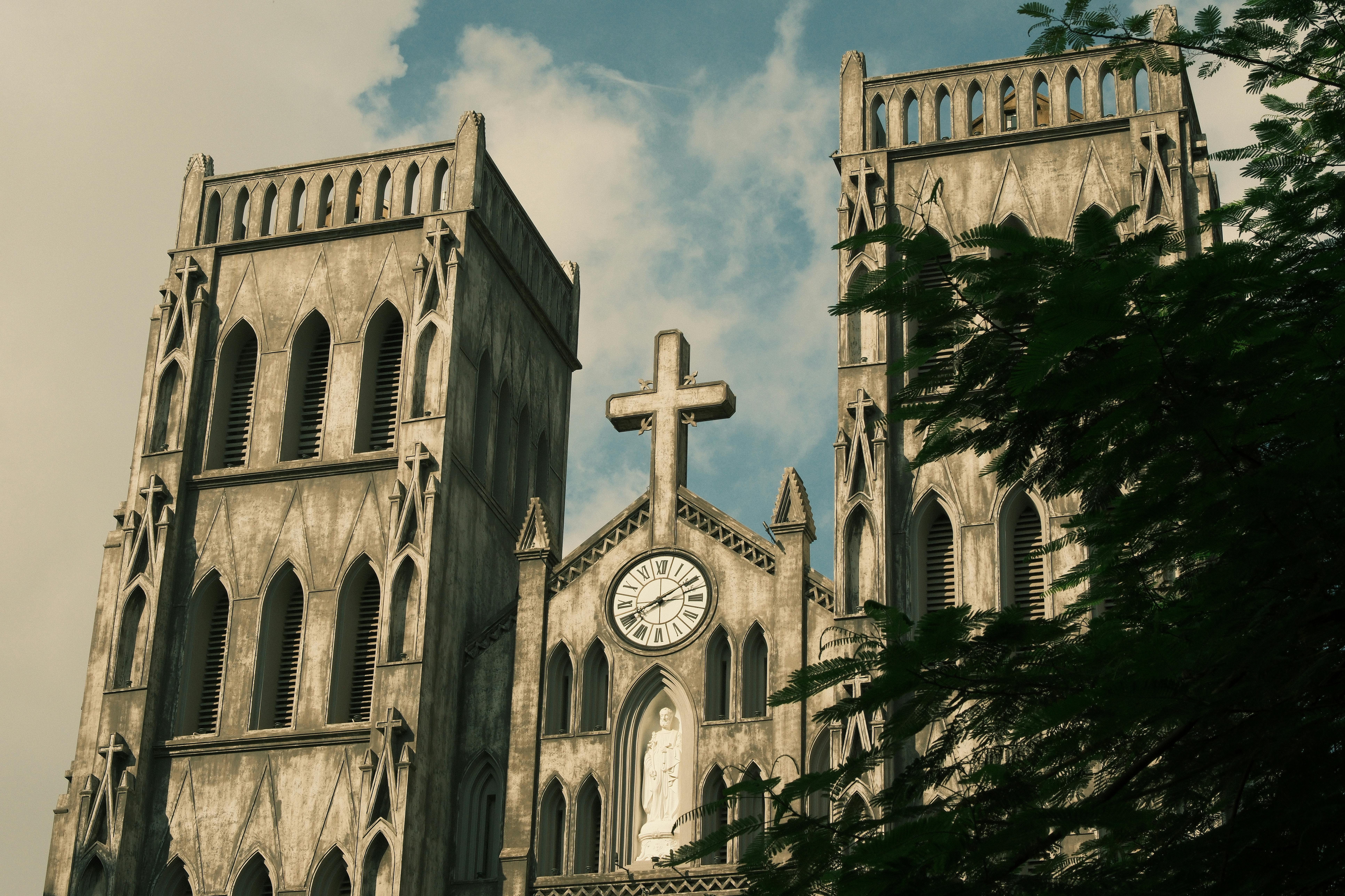 Preafericirea Sa Claudiu-Lucian Pop, ales Arhiepiscop Major al Bisericii Române Unite cu Roma, Greco-Catolică