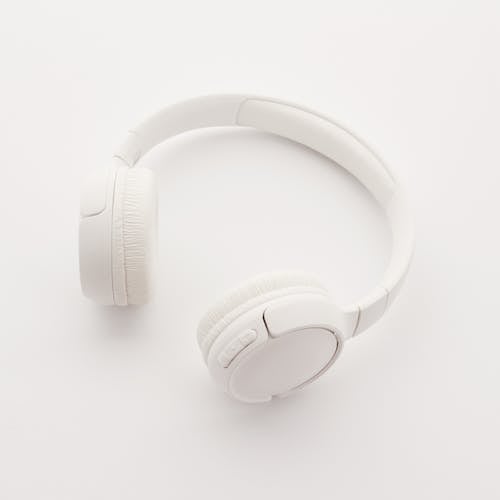 Weiße Kabellose Kopfhörer