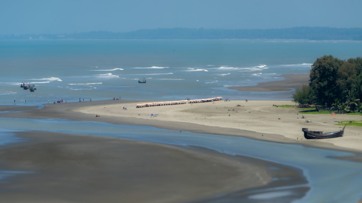 Serene beach landscape in Cox’s Bazar