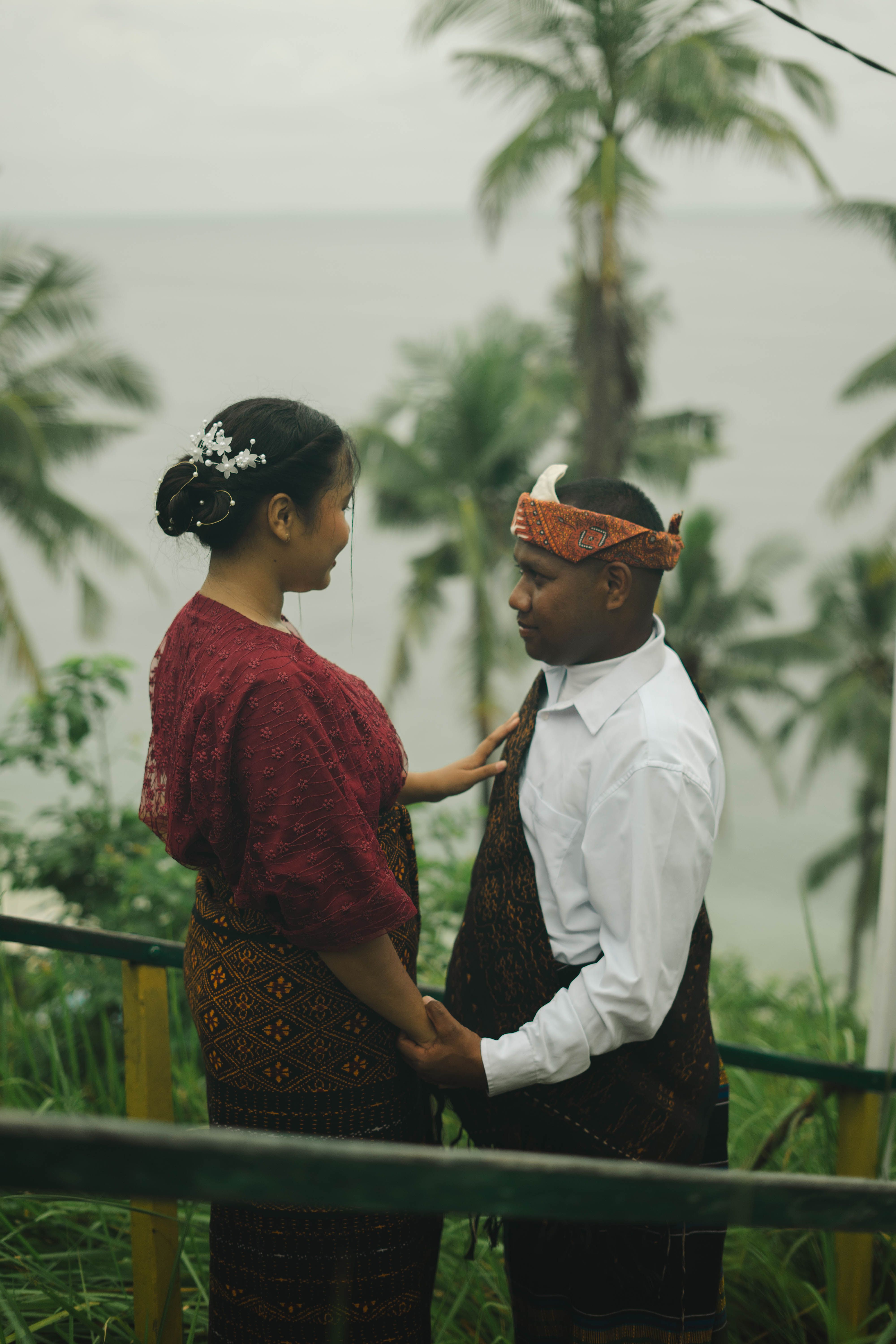 Traditional Indonesian Couple in Bali Setting · Free Stock Photo