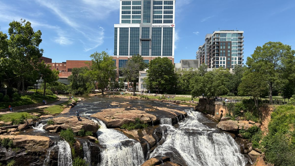 How to Enter Family Giveaways in Raleigh, North Carolina Without Scams