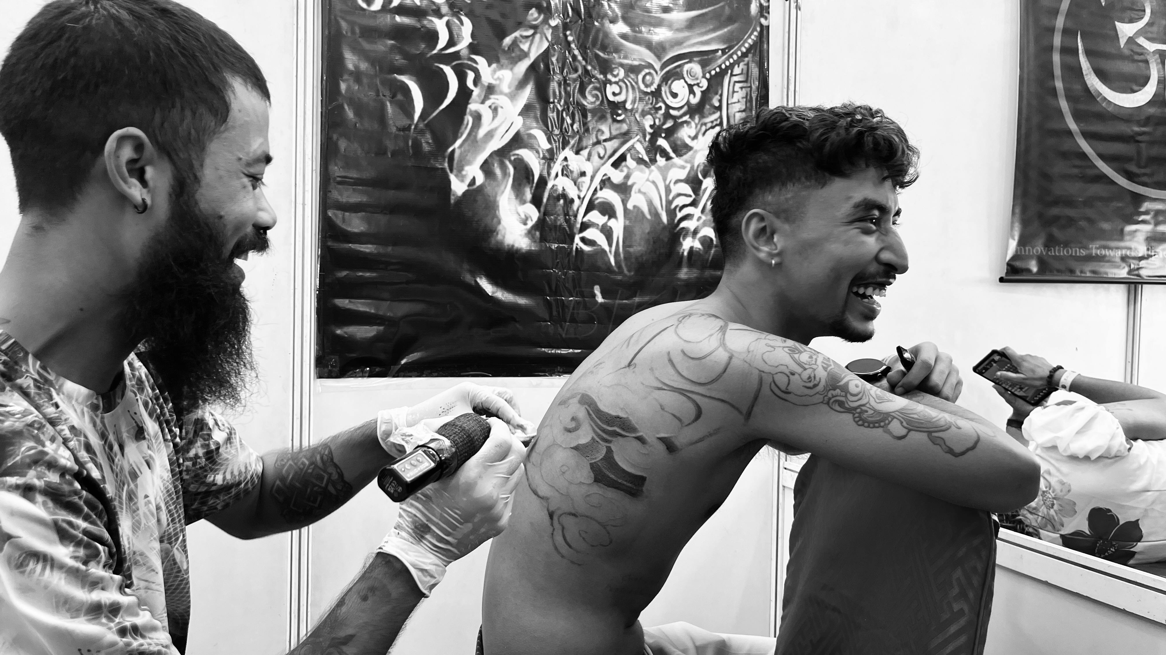 美政治新星柯克遭槍擊身亡 專家指中俄等敵對陣營最受益