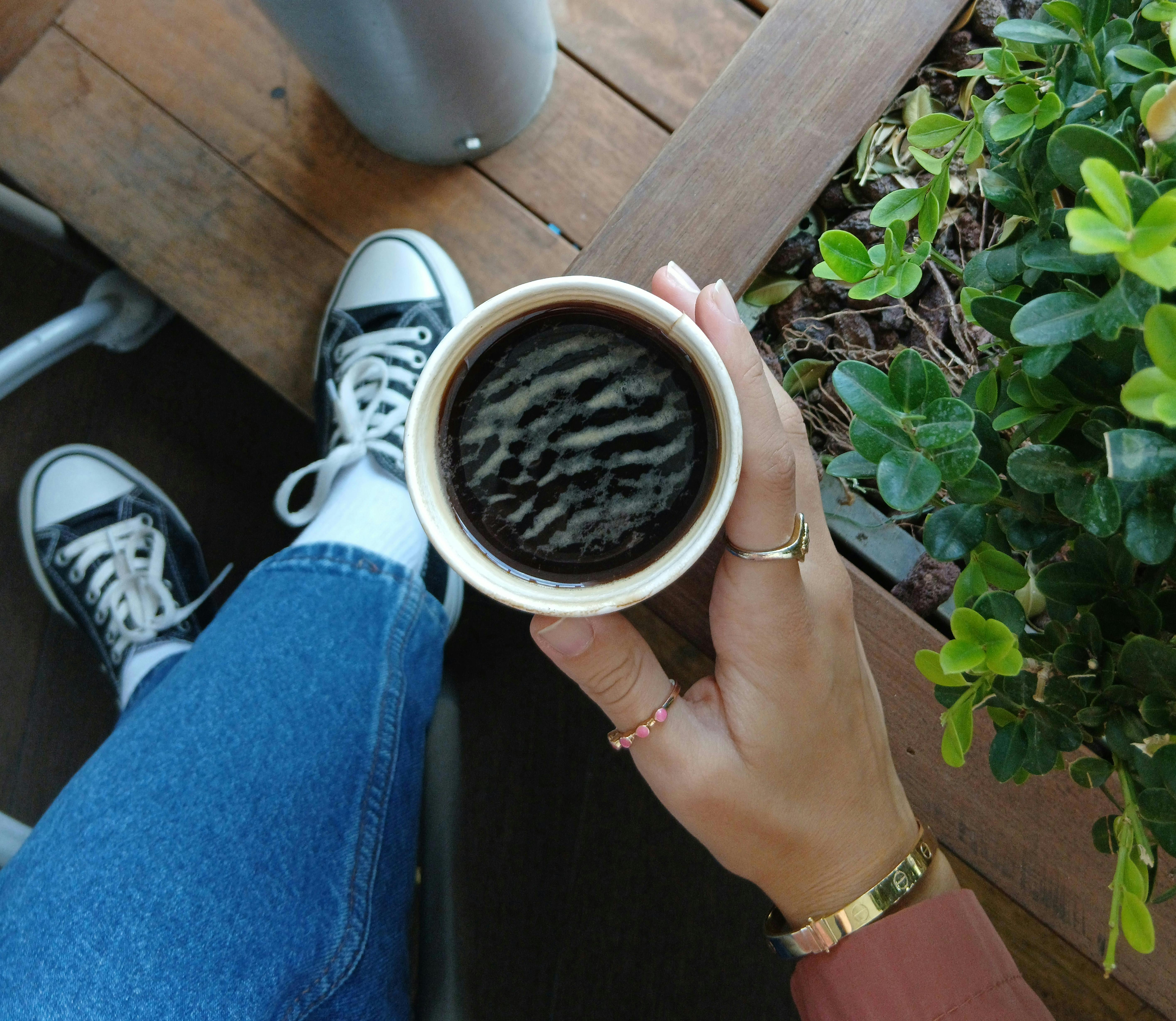 視障者挑戰國際咖啡賽 以手沖技法燙出咖啡香