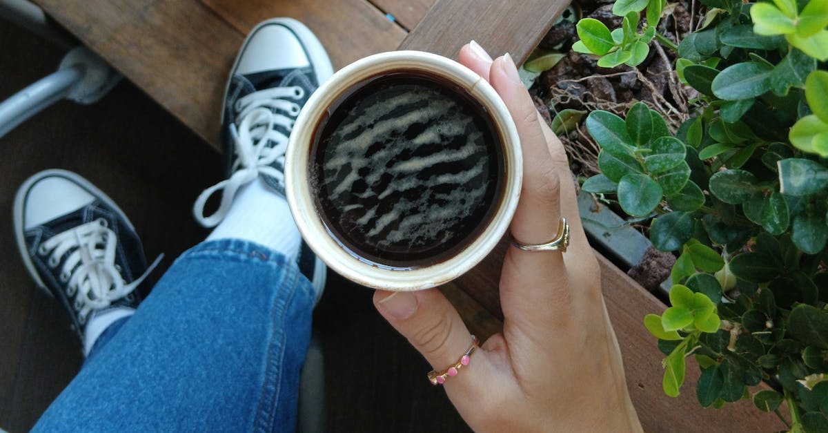 視障者挑戰國際咖啡賽 以手沖技法燙出咖啡香