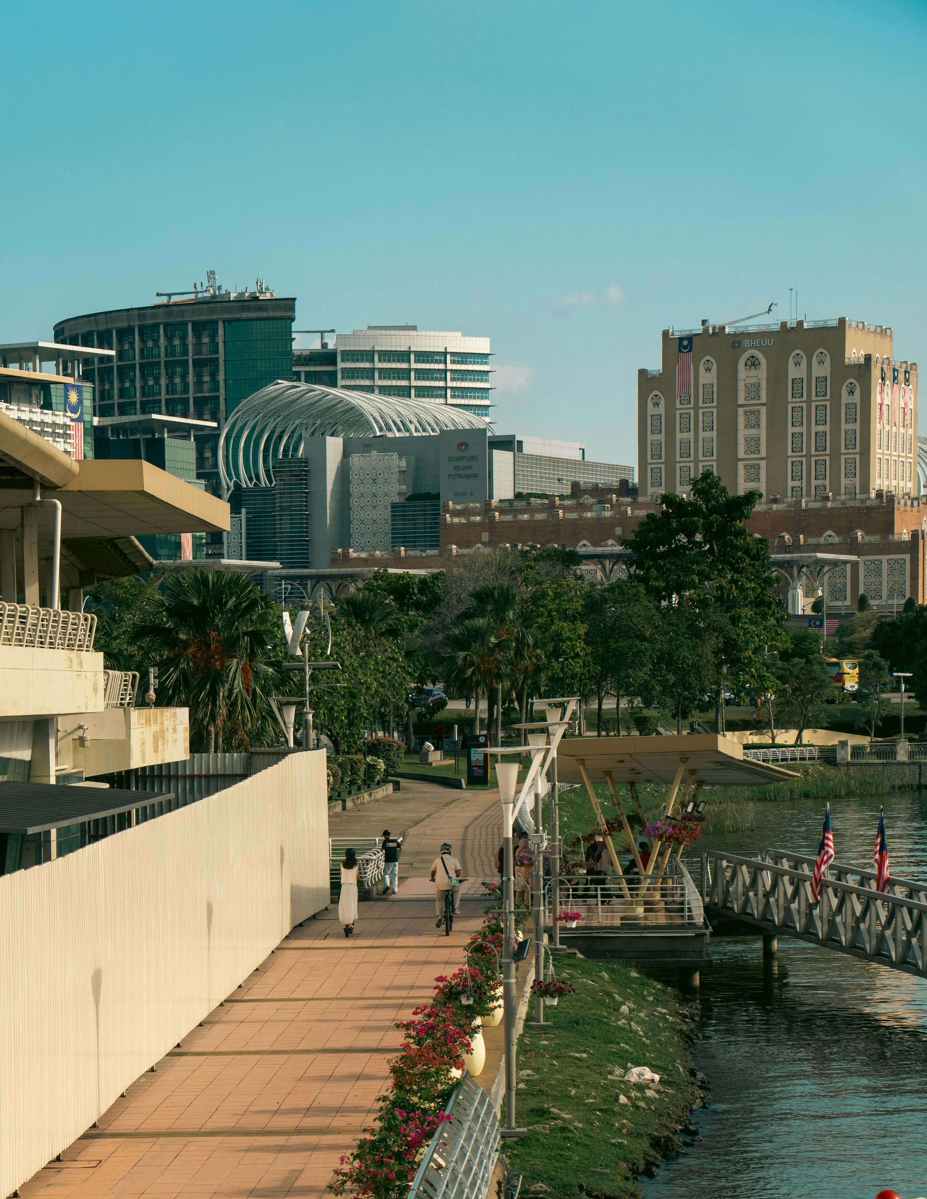 Discover the Future of Travel and Mobility with Citinow Malaysia - Your Gateway to Seamless Transportation Solutions