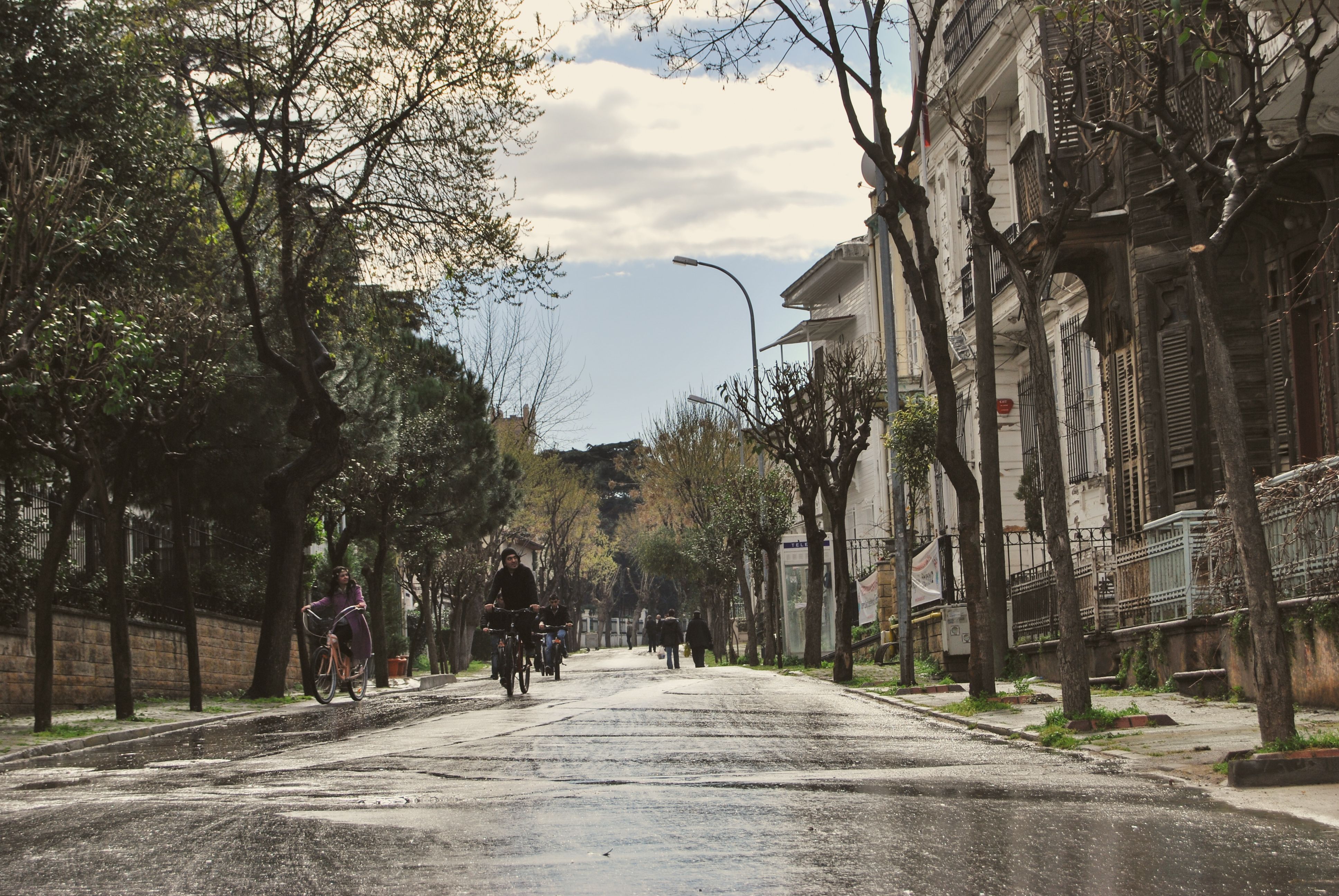 Istanbul: Büyükada Princes' Island Bike Ride & Ferry Day Trip