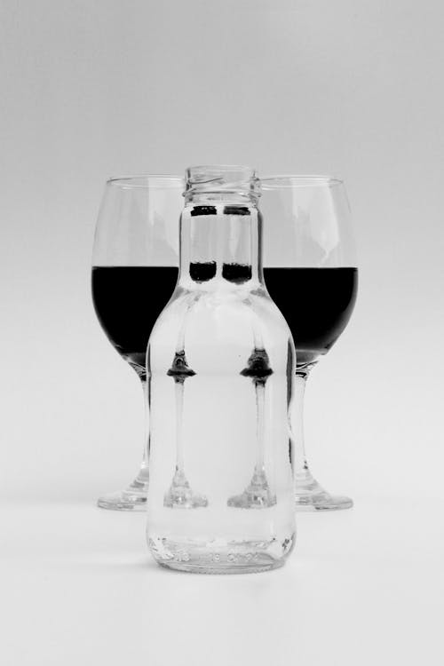 無料 透明なガラス瓶 写真素材
