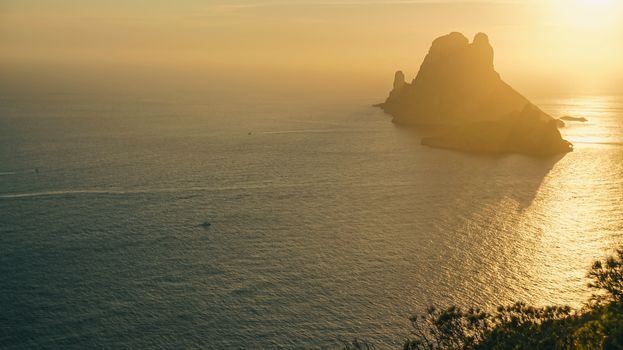 Es Vedrà rock and cliff hike — Ibiza
