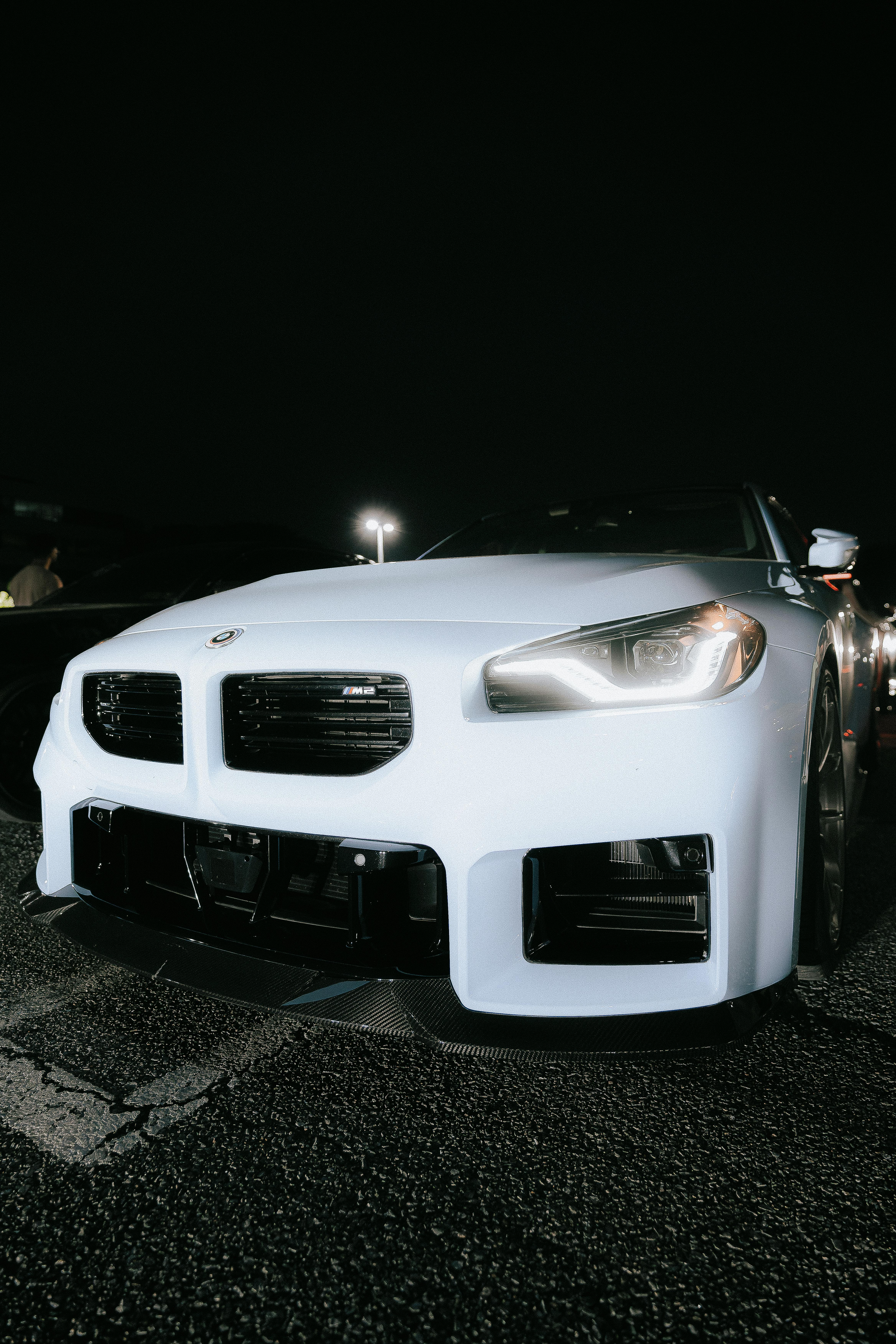 Why there's no quick fix in sight for the problem of dazzling headlights