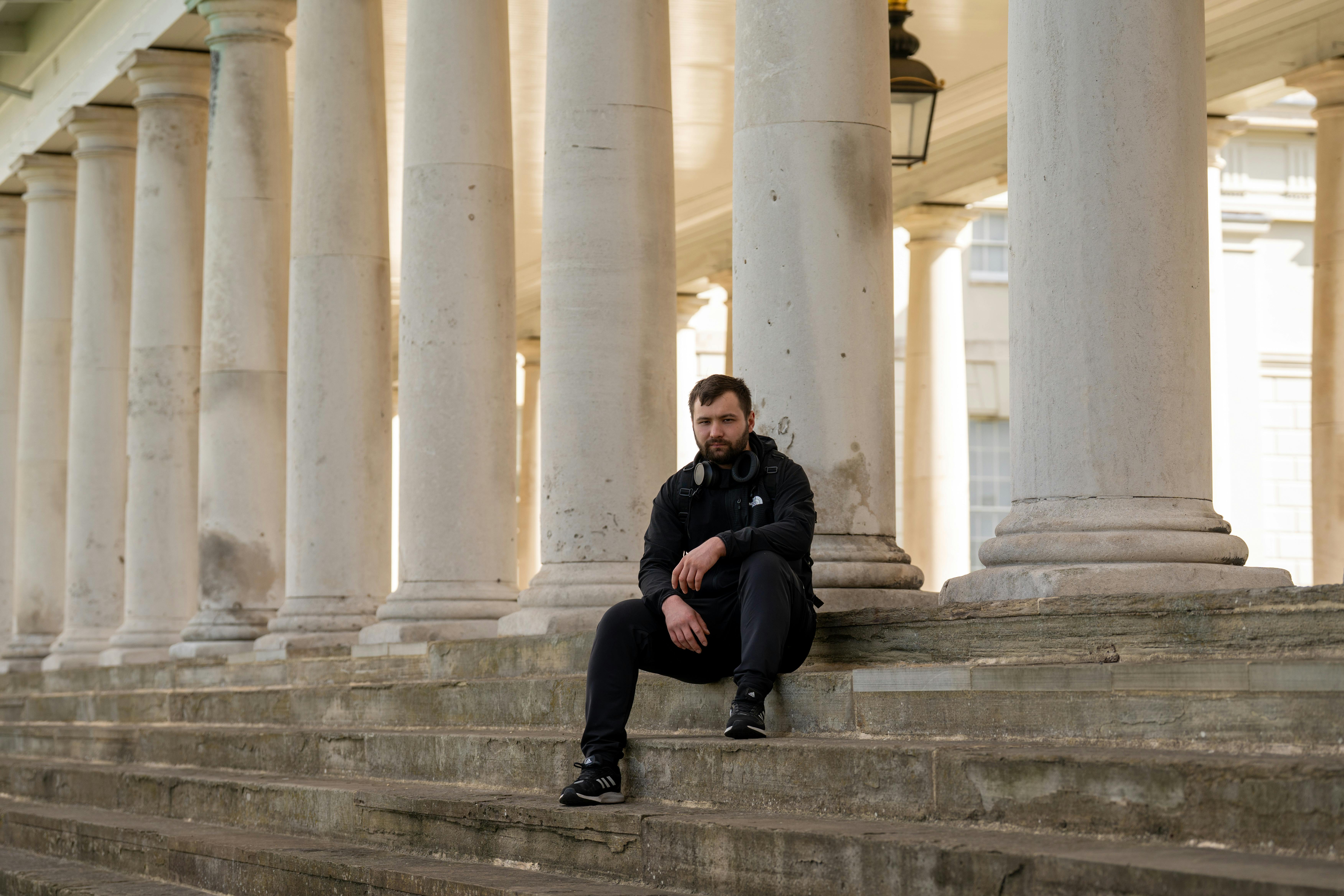 Ancient Civilizations and UFO Encounters: Unveiling Mysteries from the Past