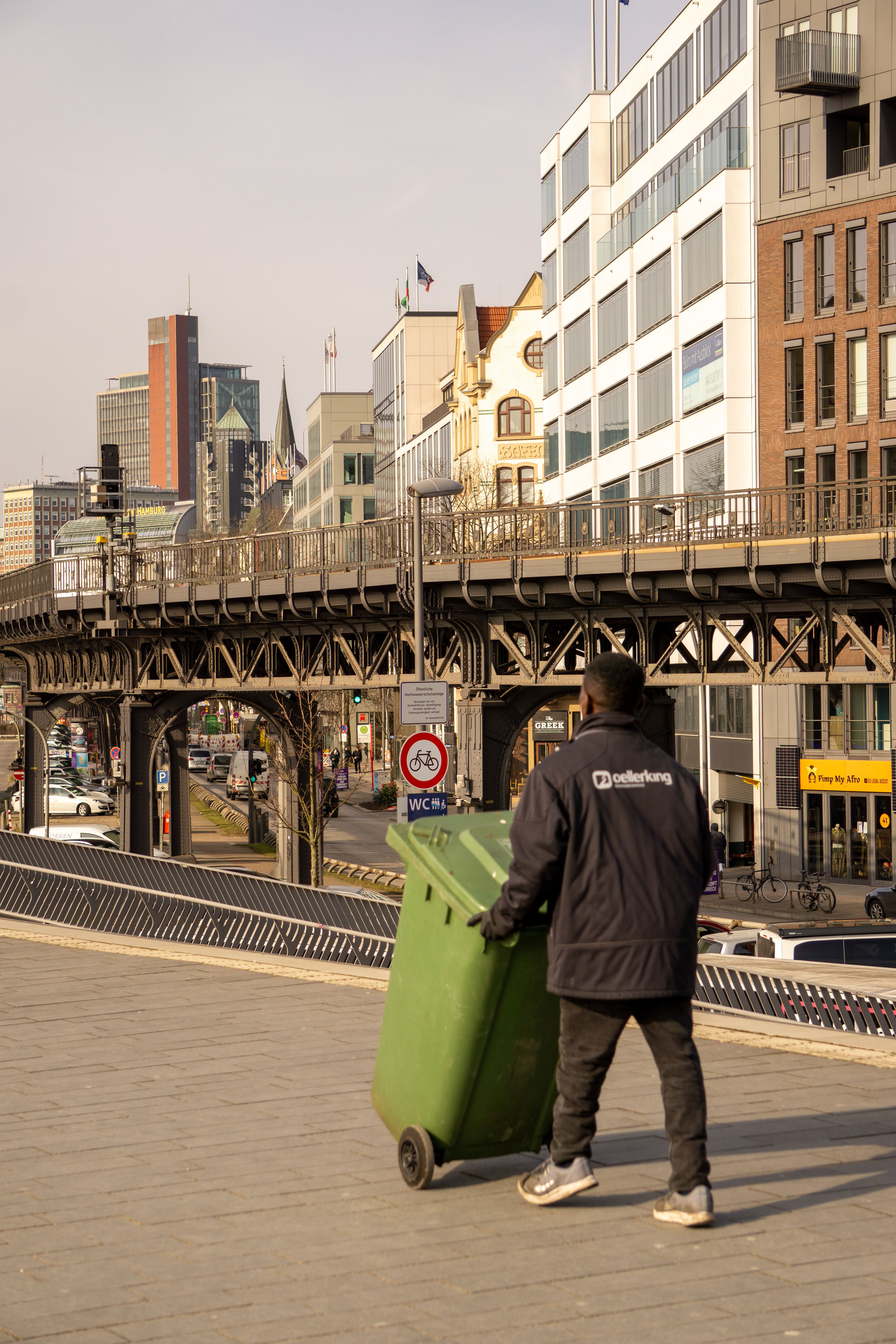 Germany Street Worker Photos, Download The BEST Free Germany Street ...