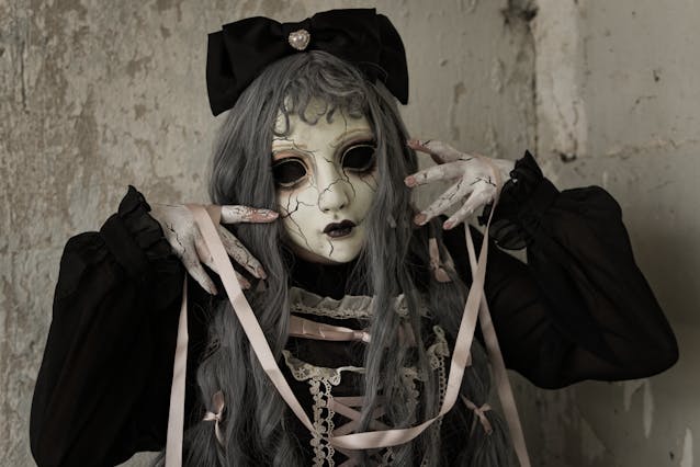 Dark ZZ Plant Care: Tips, Growth, and How to Keep It Healthy