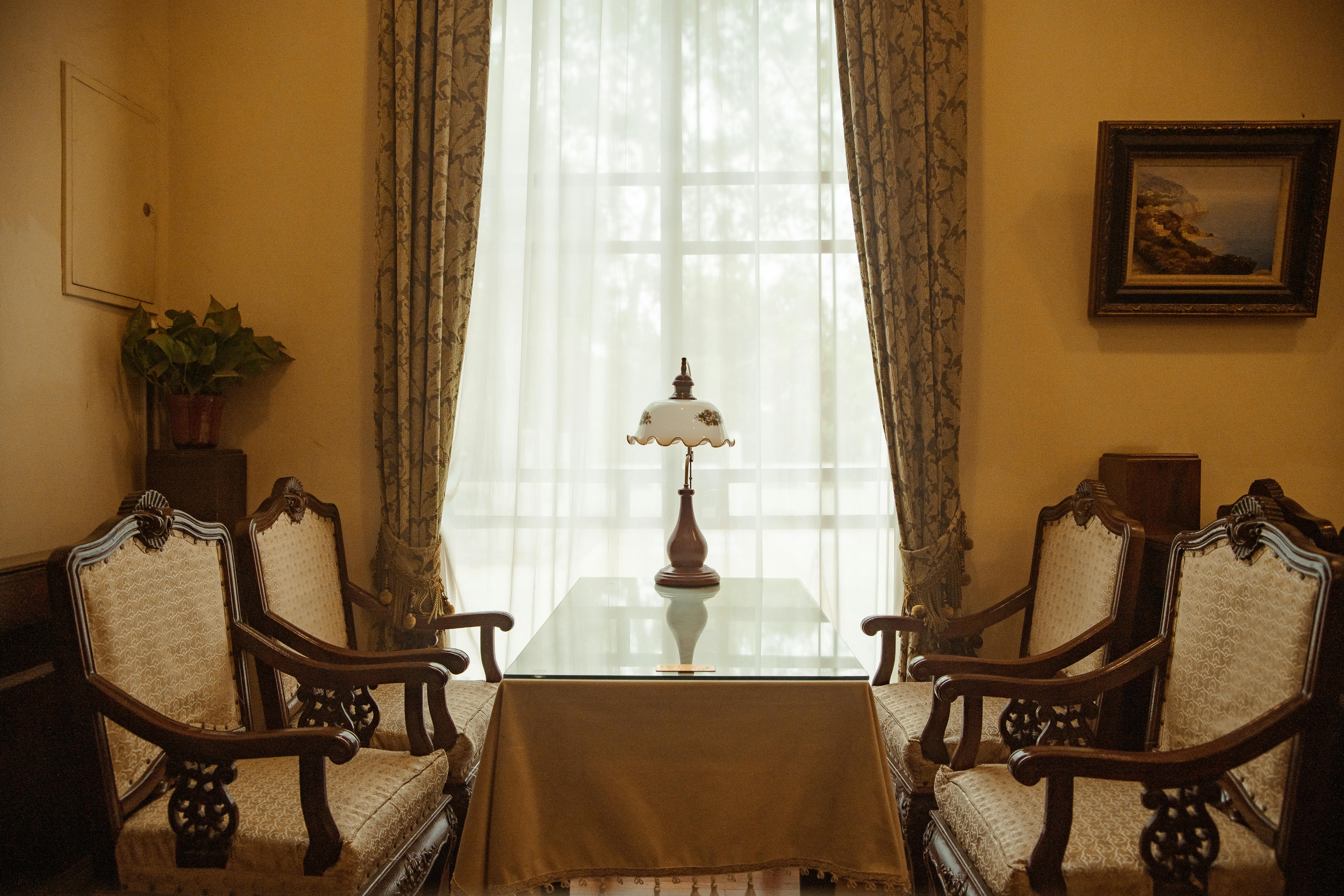 Elegant Traditional Sitting Room in Nanjing · Free Stock Photo