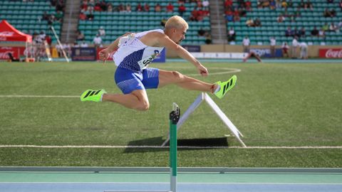 Why hurdlers count, and what happens when the count breaks