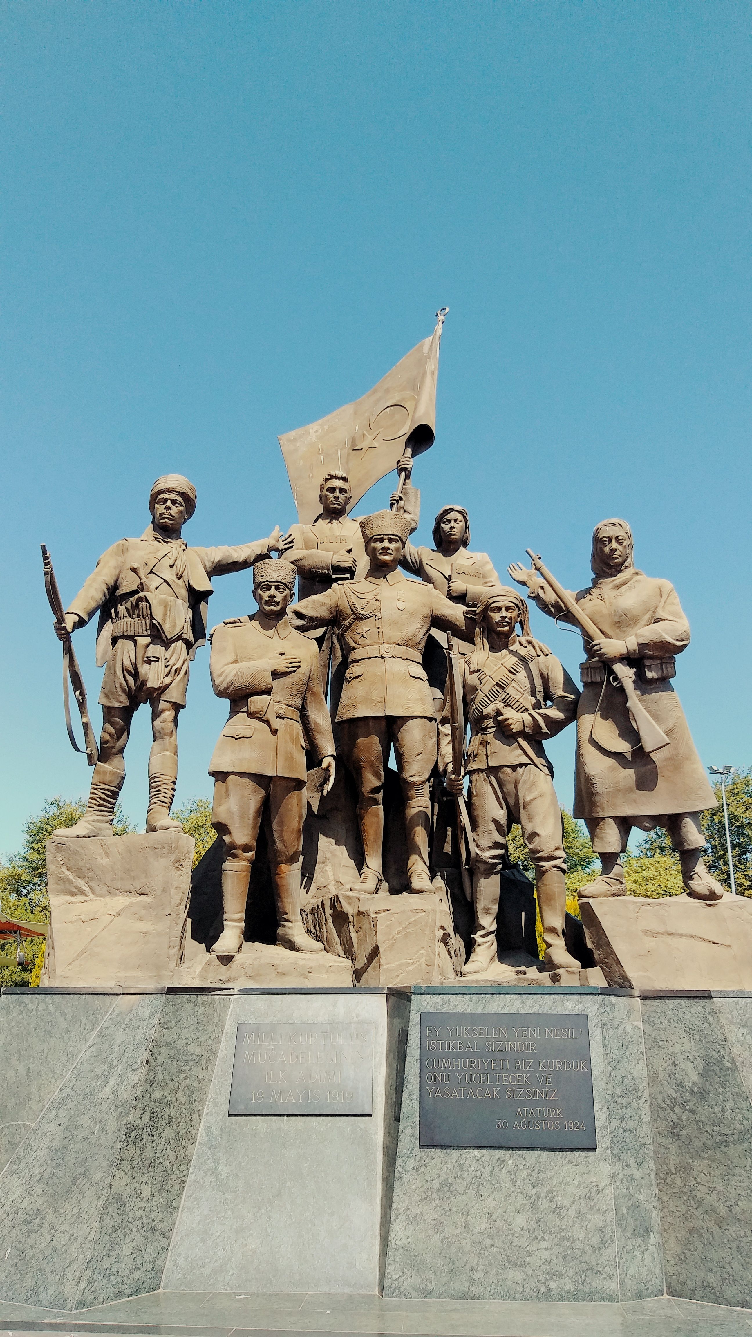 Monument Depicting Turkish National Heroes · Free Stock Photo