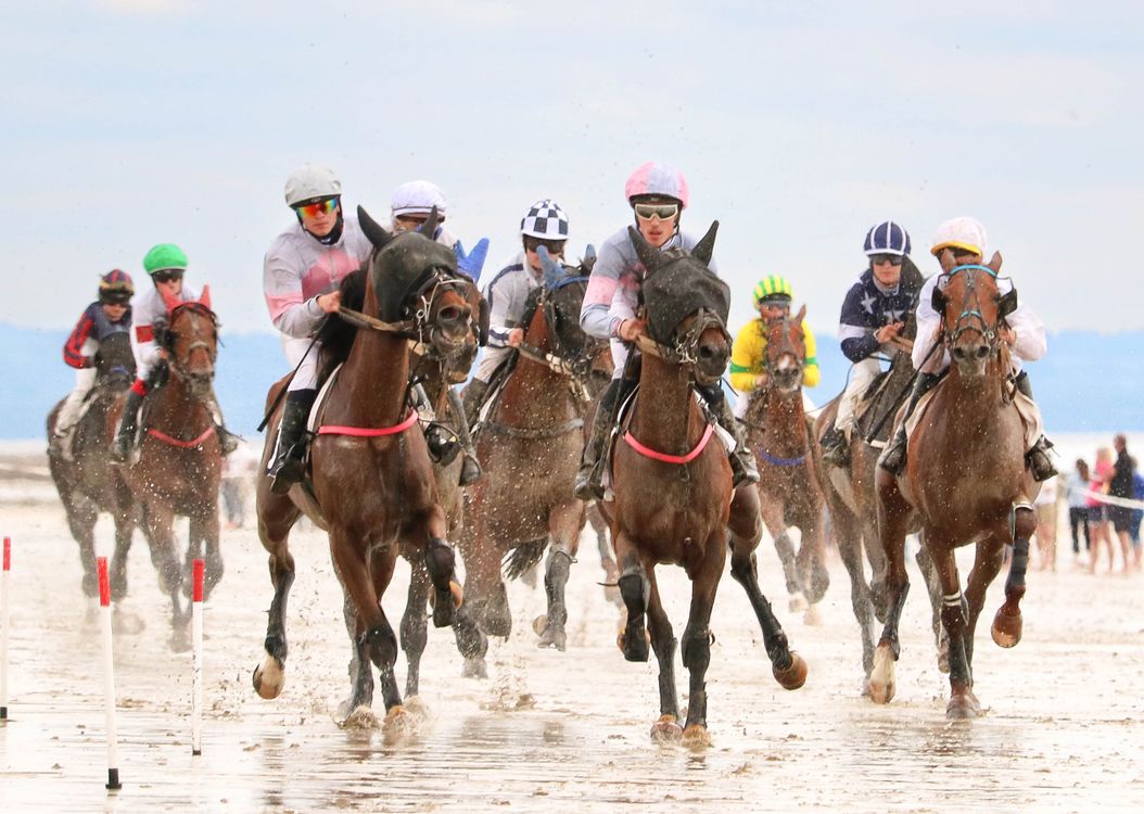 Jullouville Beach Horse Racing Local Key Event Details