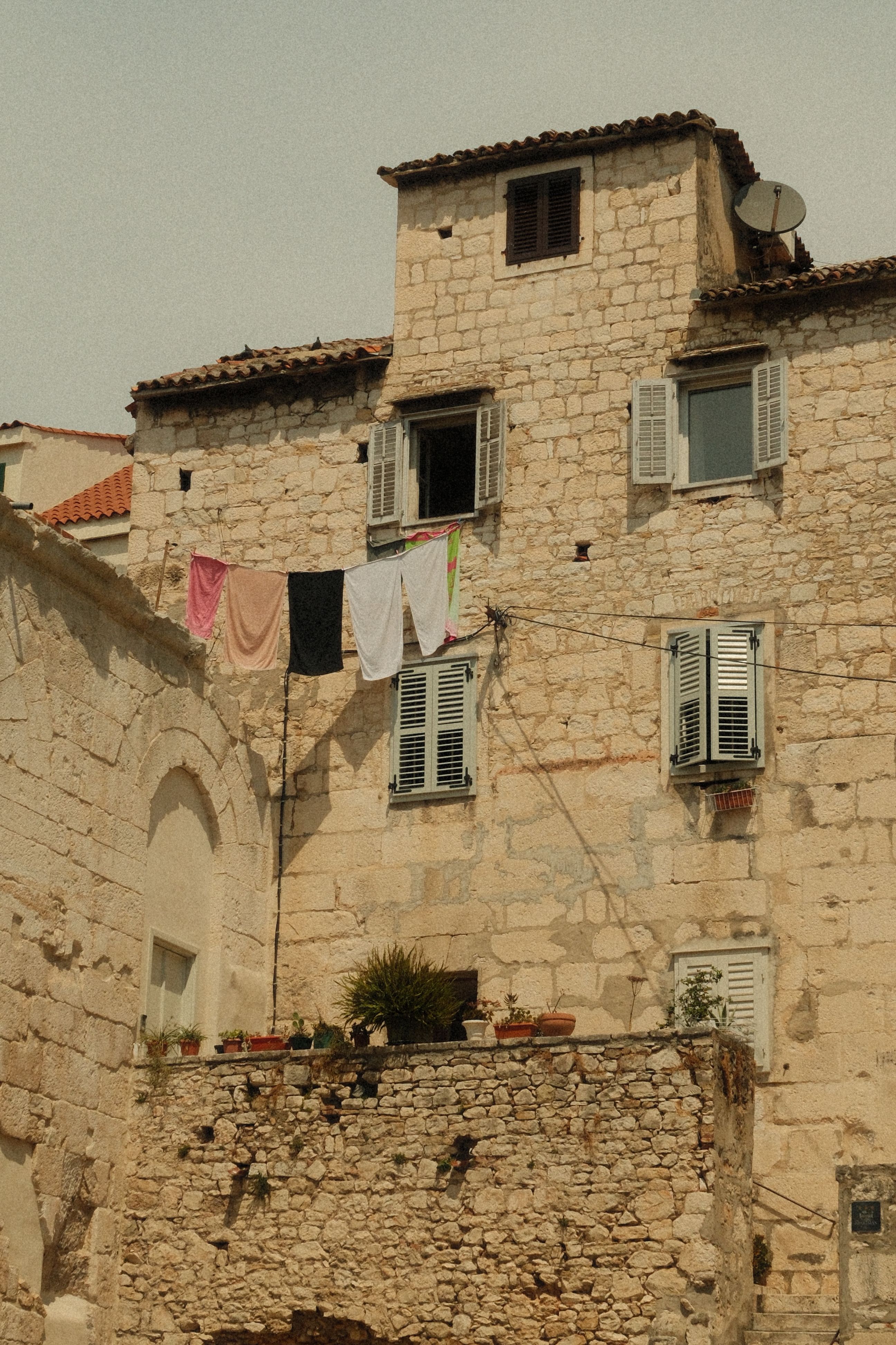 Charming Rustic Stone House in European Village · Free Stock Photo