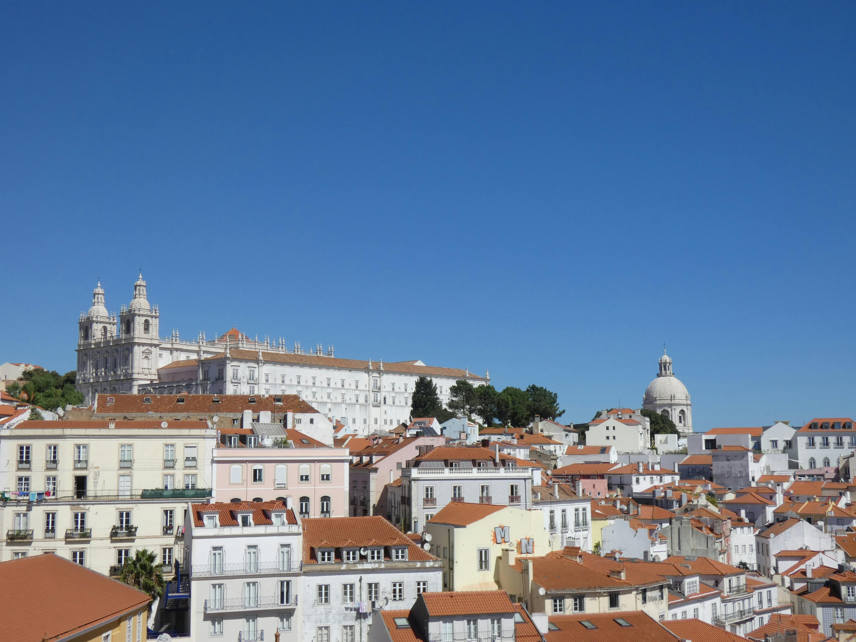 Scoprire Lisbona: Un Viaggio tra Cultura e Gastronomia
