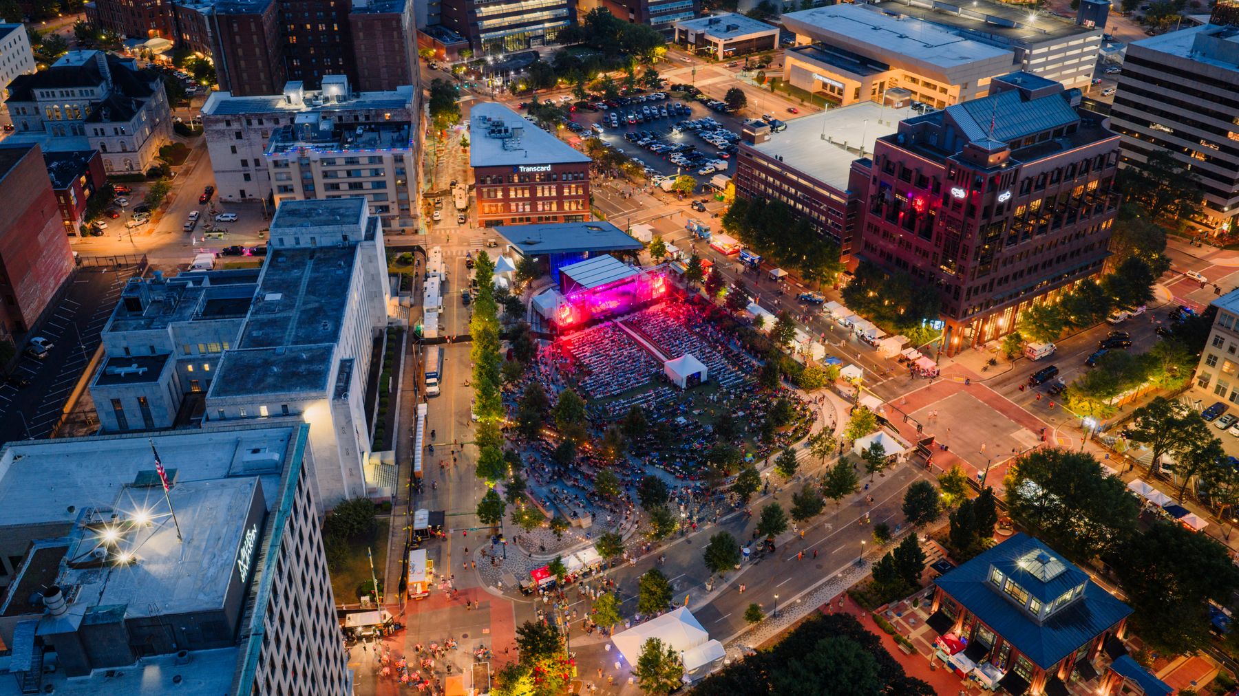 Downtown Springfield vs Greenbrier: Where to Stay for a Tennessee Trip