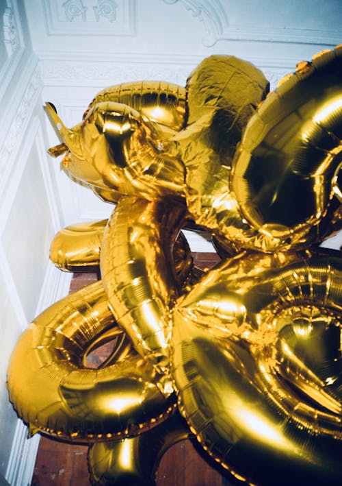 Free Gold Balloons Stock Photo