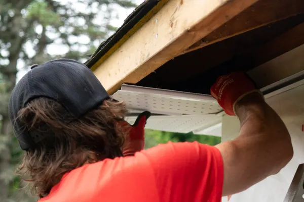 Gutter Installation & Replacement