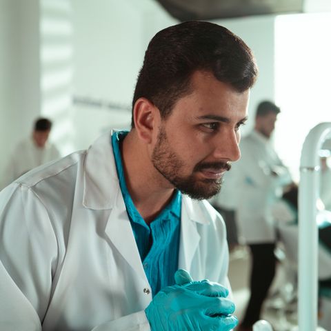 دکتر علی رضوی
