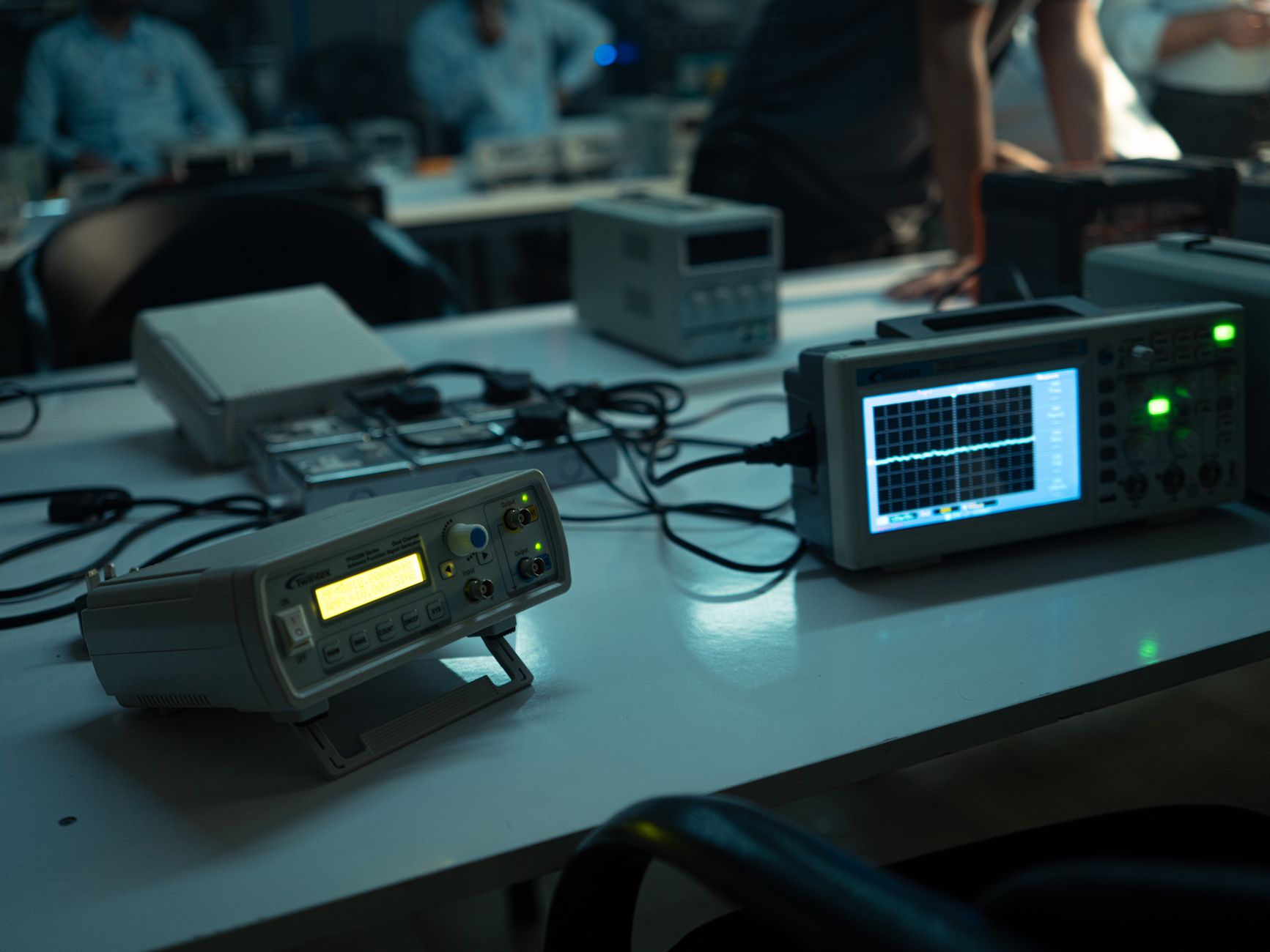 Electrónica y robótica — laboratorio maker
