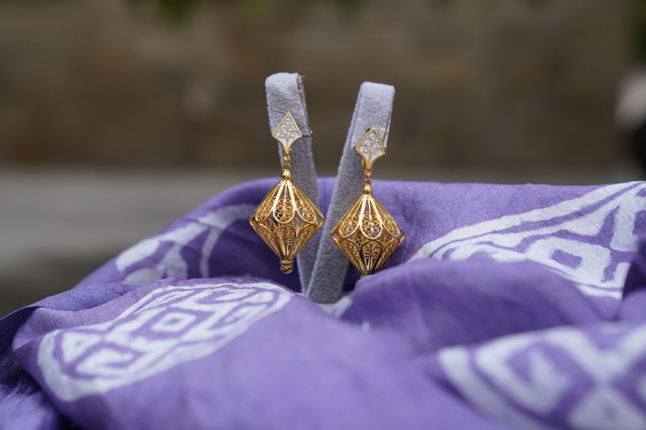 Silver filigree jewelry