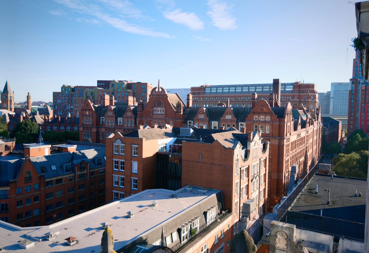 Hartpury — student move with boxes and a van