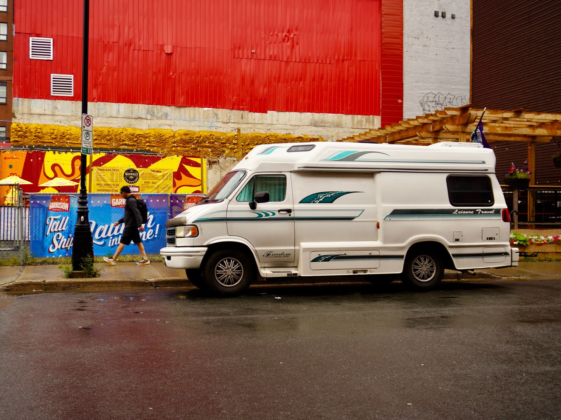 Lydden — man and van team loading a removal van