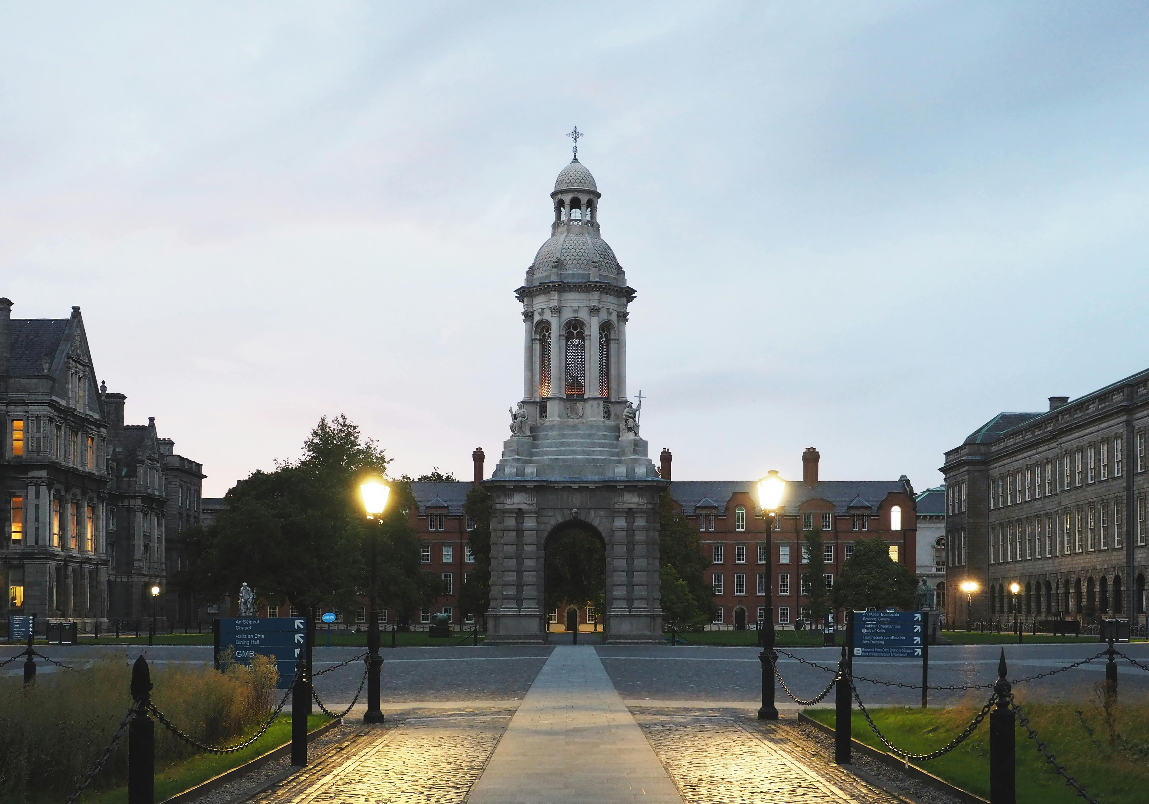 敦和國小國際教育日 與外國學生熱情互動交流