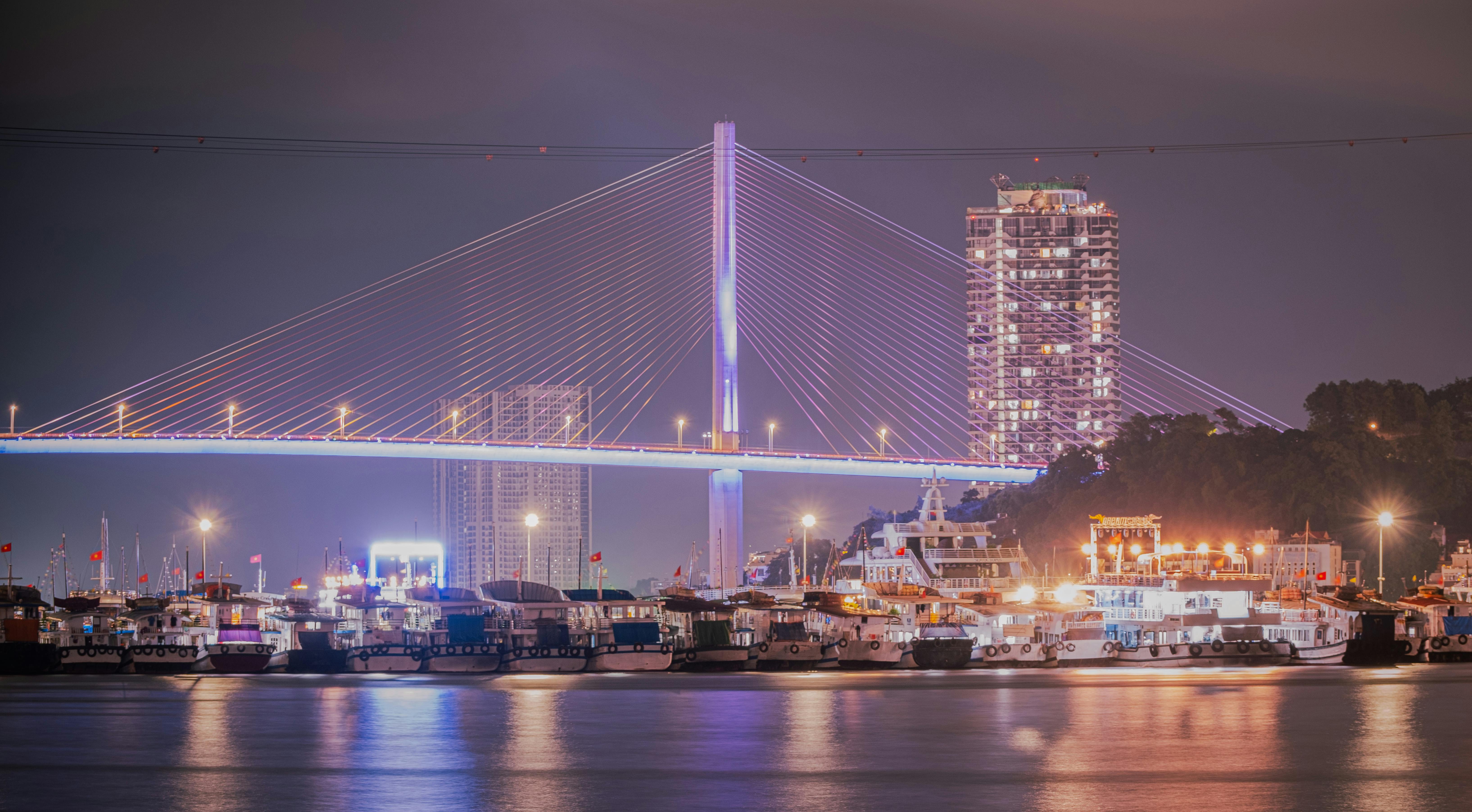 北市辦公市場連3年交易破200億，科技與傳產爭相進駐企業總部首選