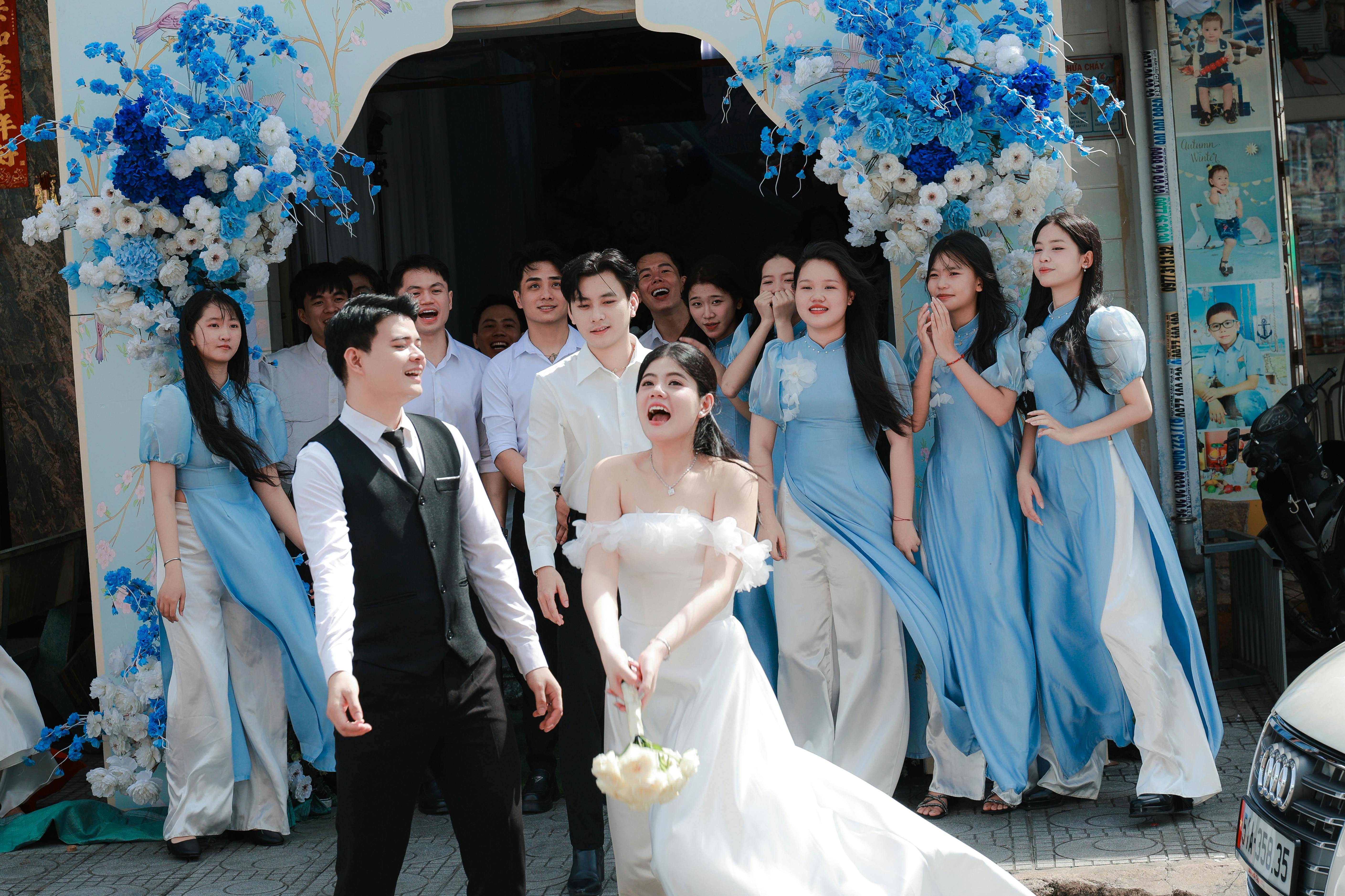 認識瓦萊麗：揭秘他孩子的母親與家庭生活