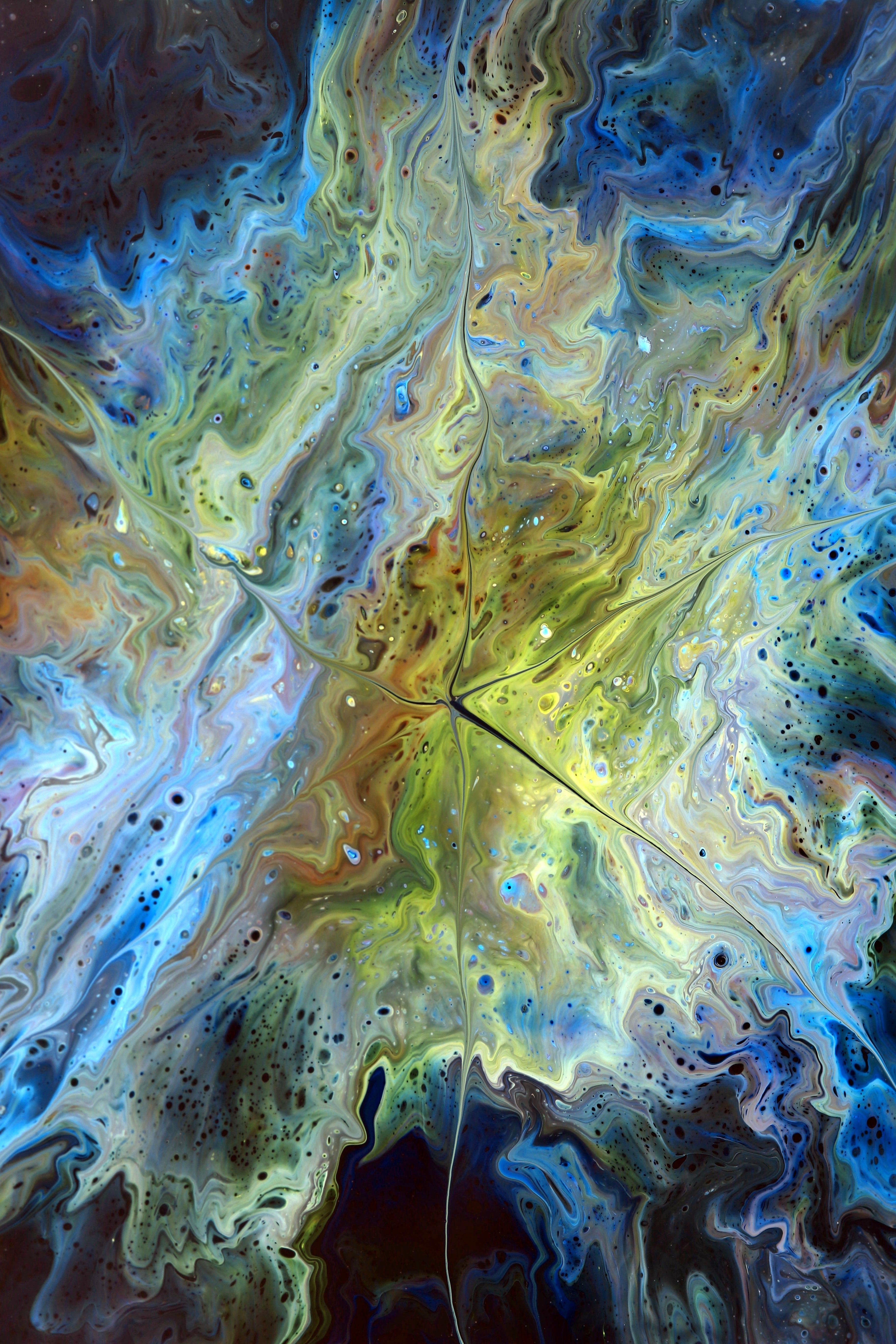 Vibrant Abstract Paint Swirl Art · Free Stock Photo