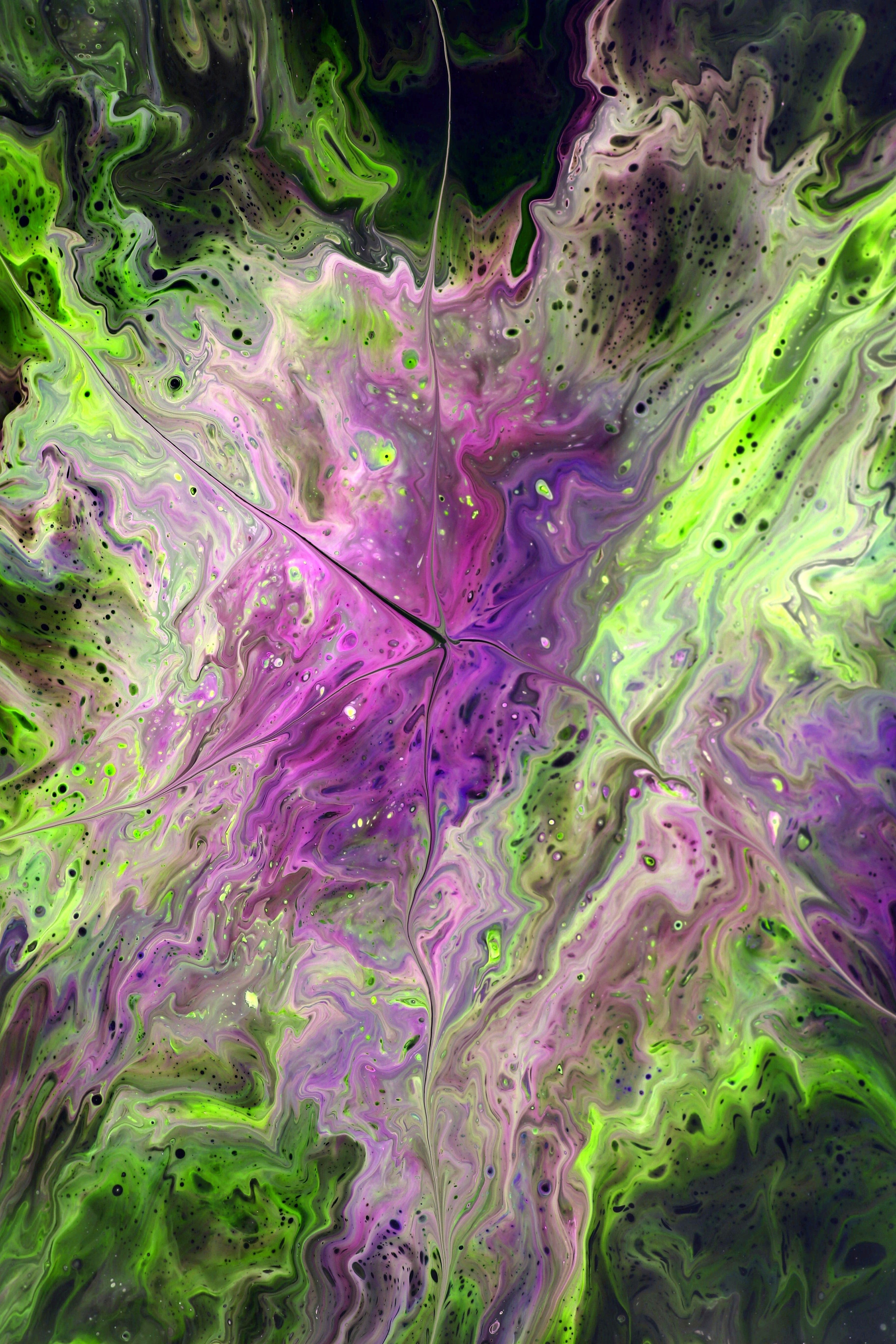 Vibrant Abstract Art with Green and Purple Swirls · Free Stock Photo