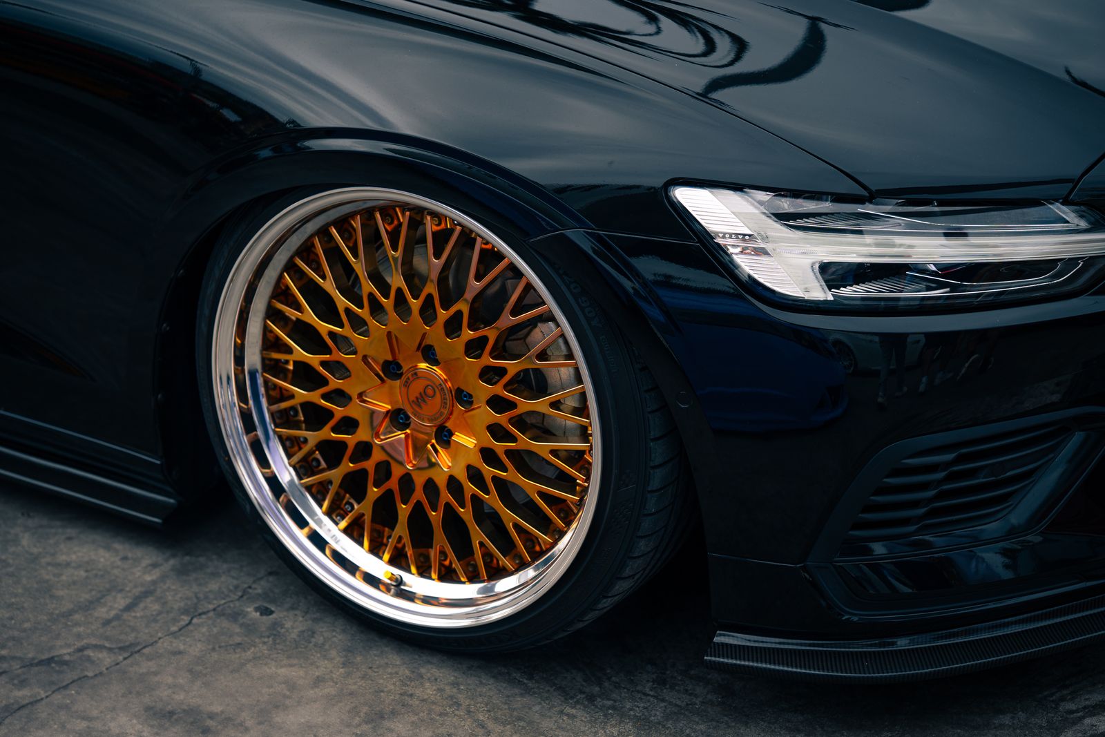 LED projector headlight detail