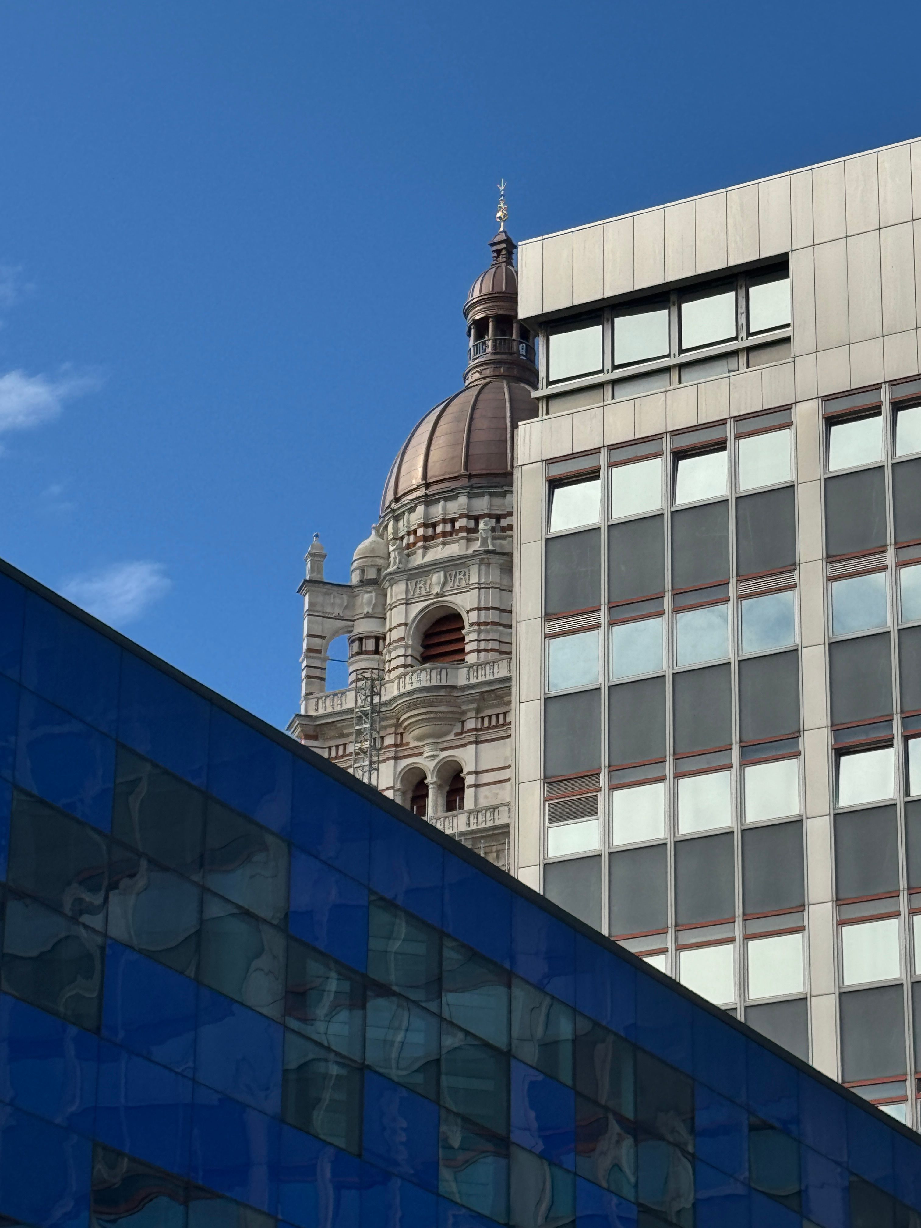 Architectural Juxtaposition of Modern and Classic Towers · Free Stock Photo