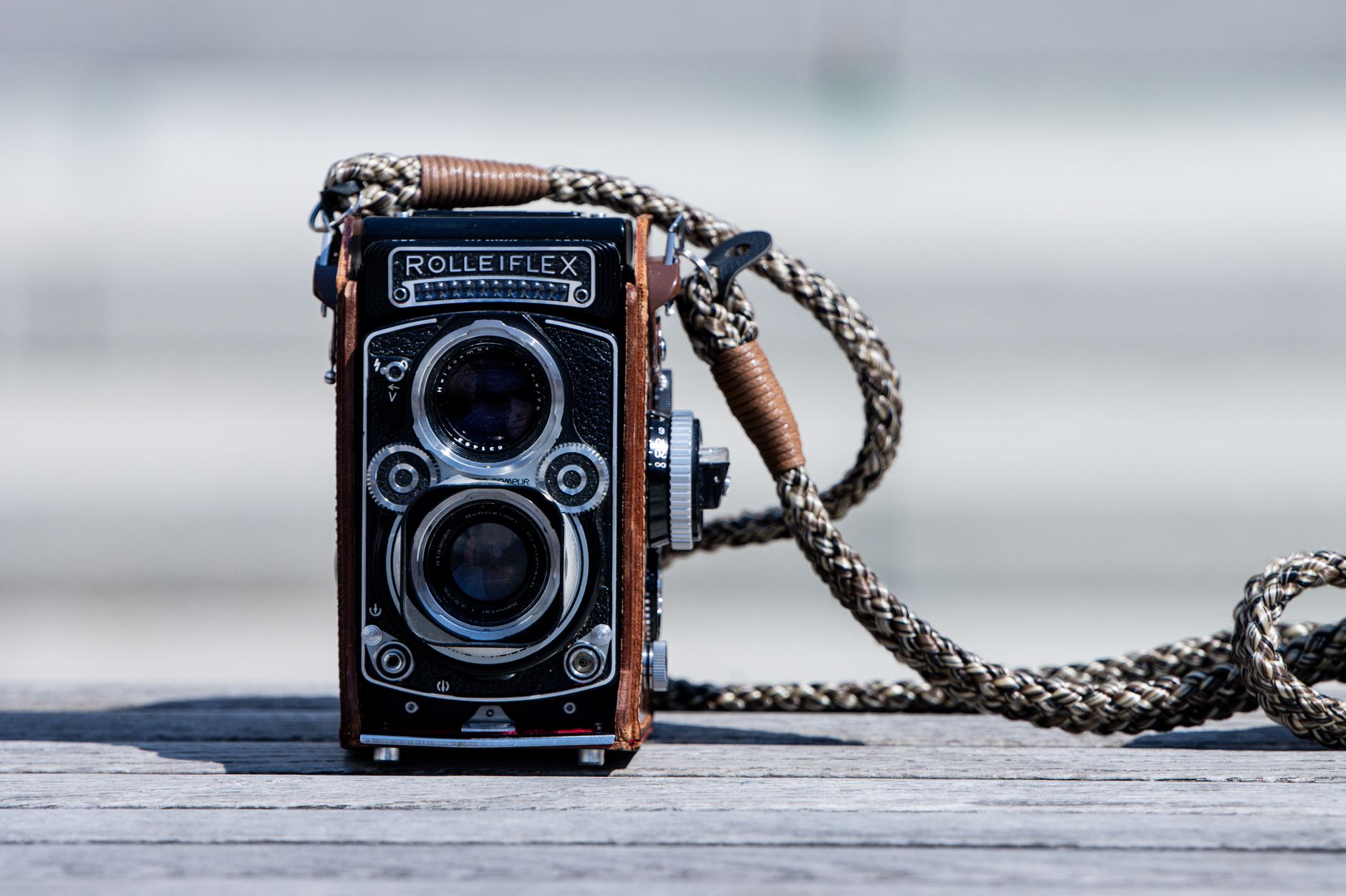 금 시세, 현명하게 알고 투자하는 2025년 최신 가이드 10 Free stock photo of 2025, analog, analog camera