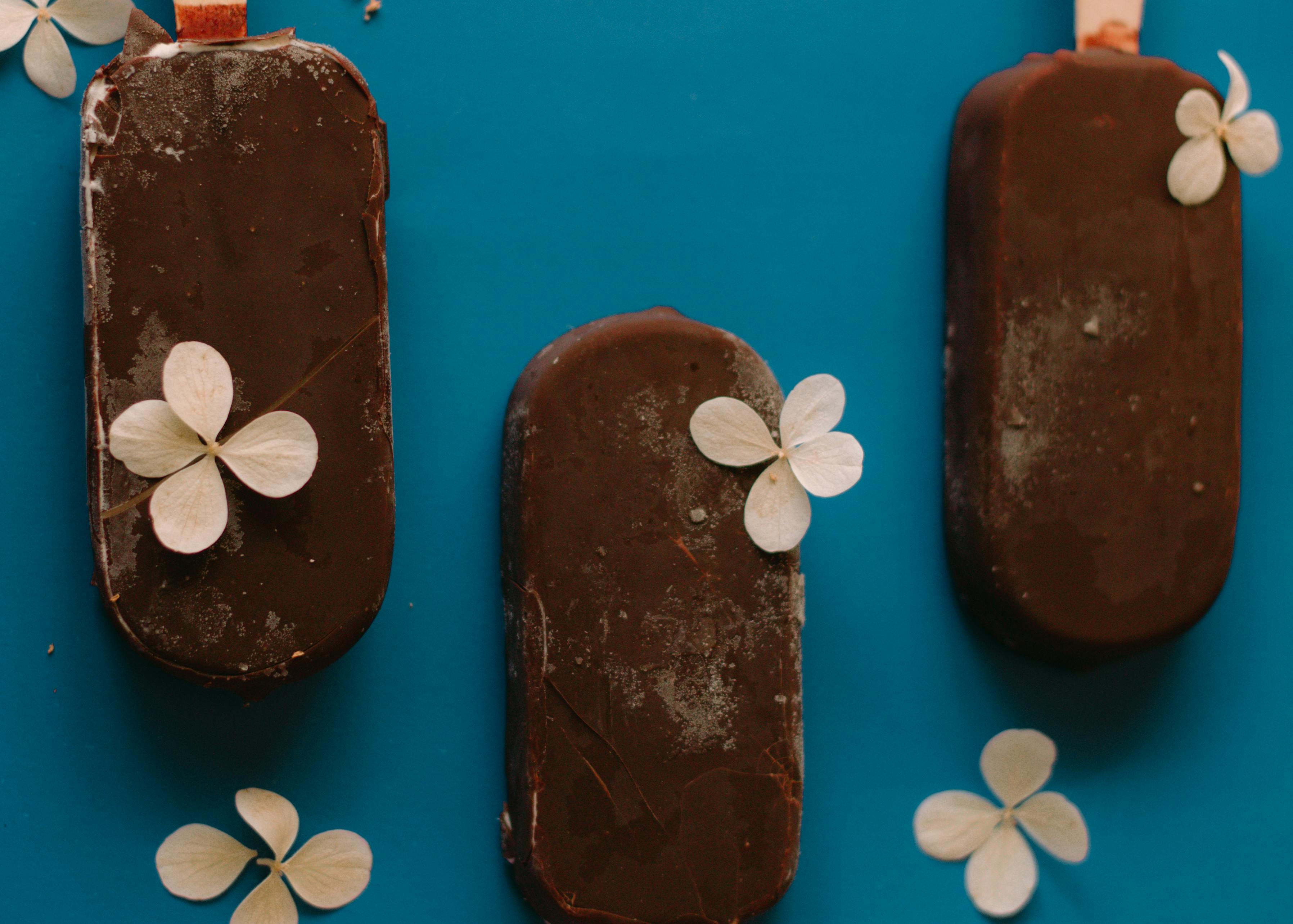 The 8 Best Protein Bars, Taste-Tested and Approved by Nutritionists — Photo by Зоряна Русин on Pexels