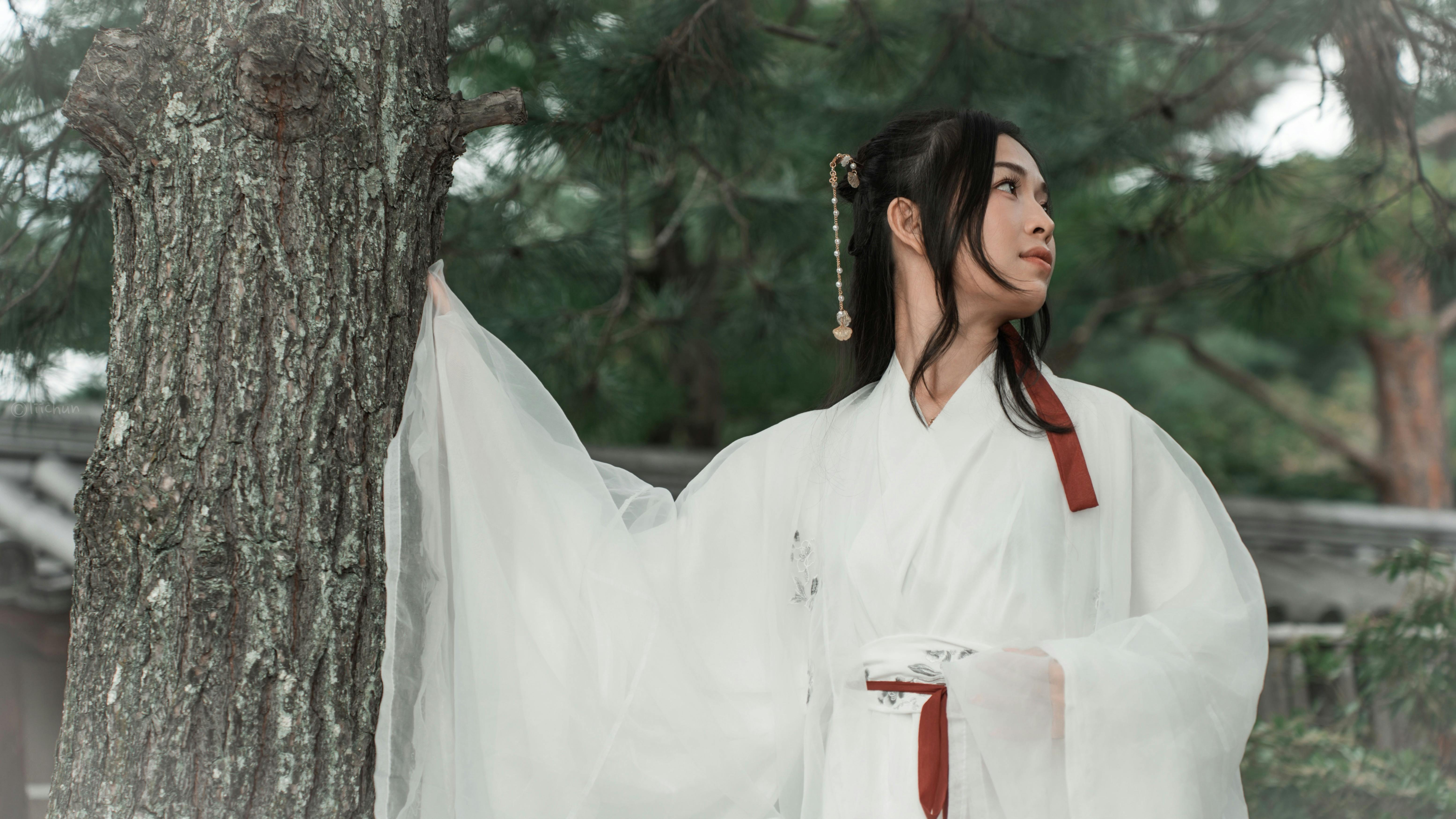 生活：女演員昔日《星期三》造型與現今變化大揭密