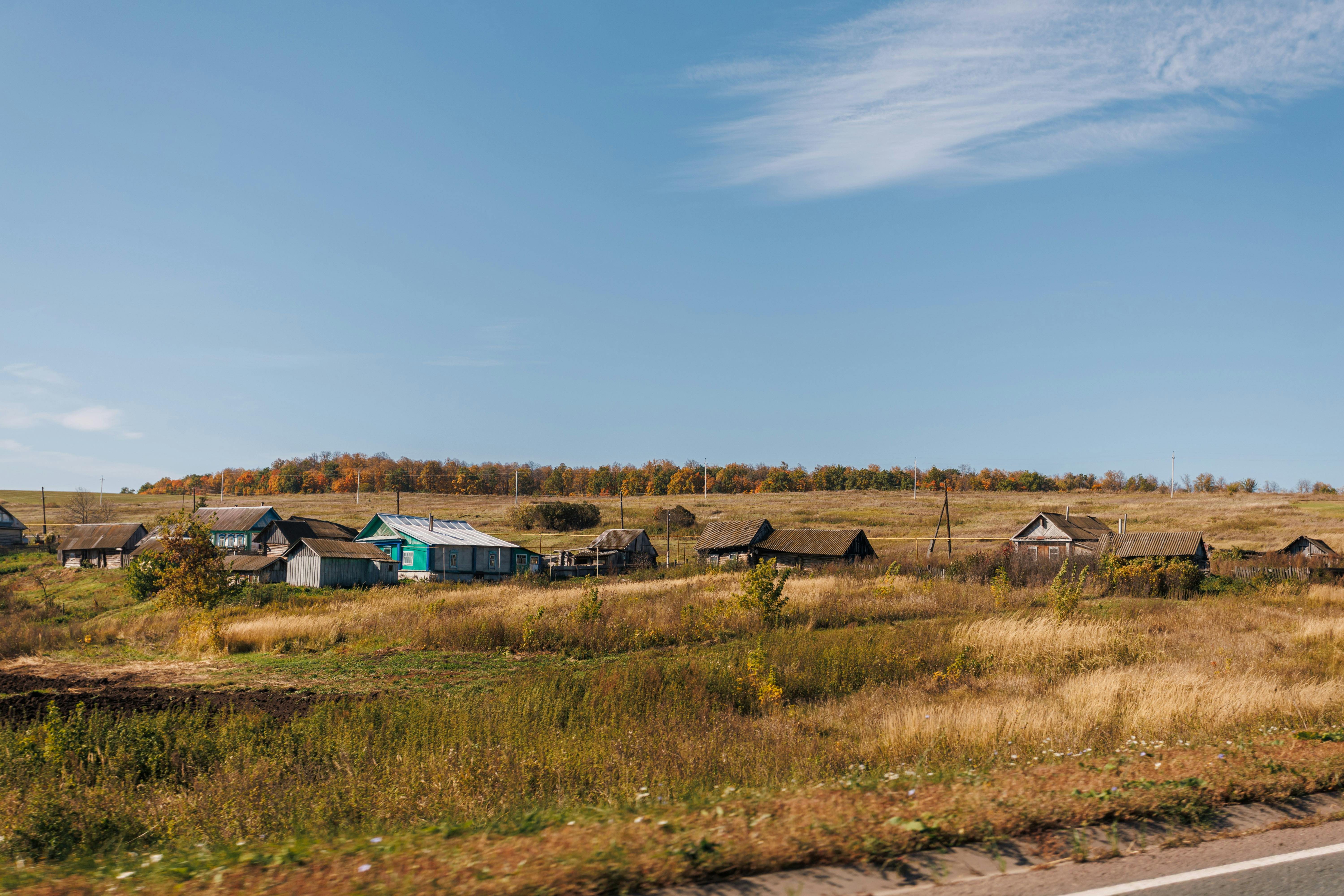 Telehealth can provide rural healthcare lifeline — Photo by Daniil Kondrashin on Pexels