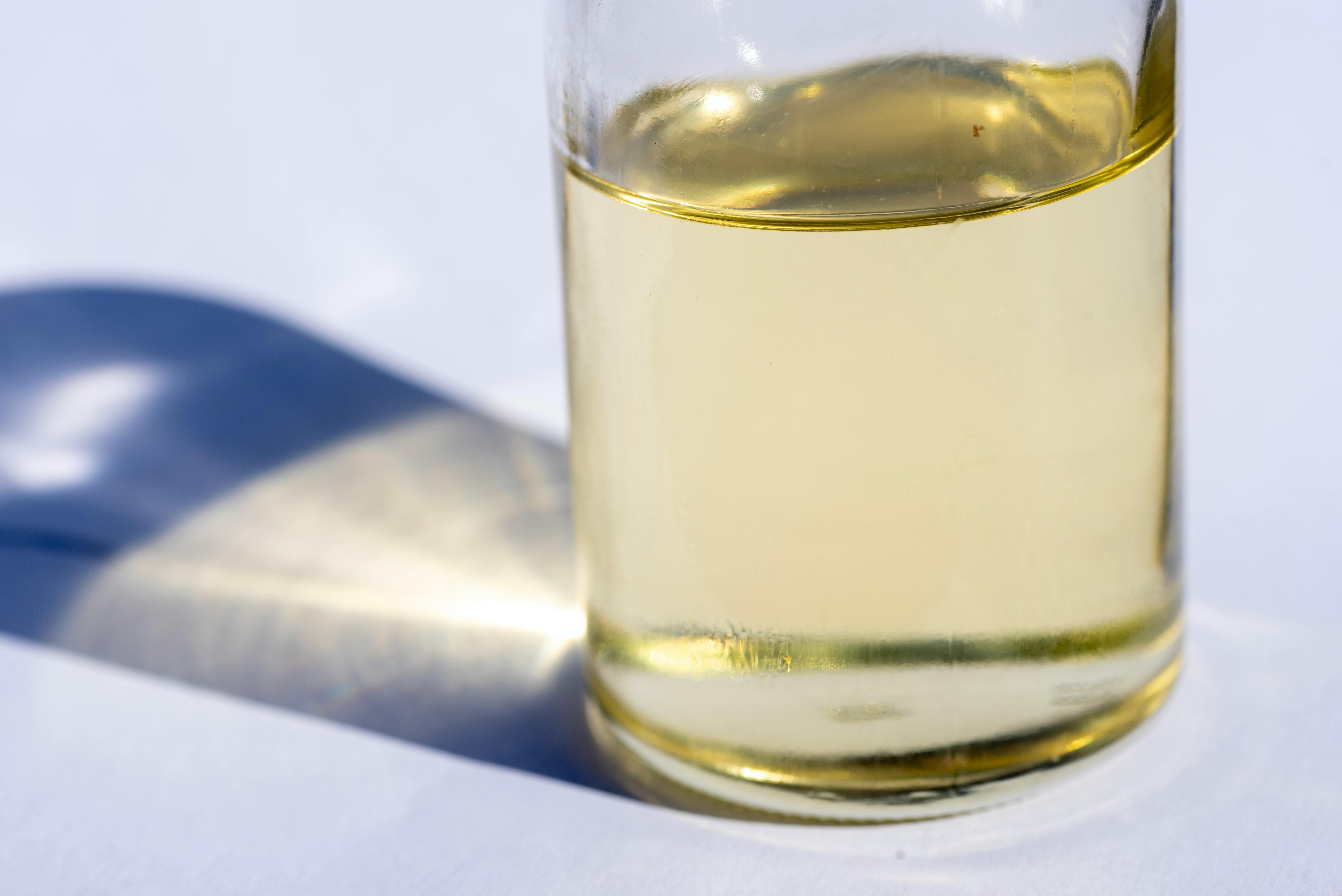 OPEC+擬增產 美政府停擺疑慮 國際油價應聲下跌