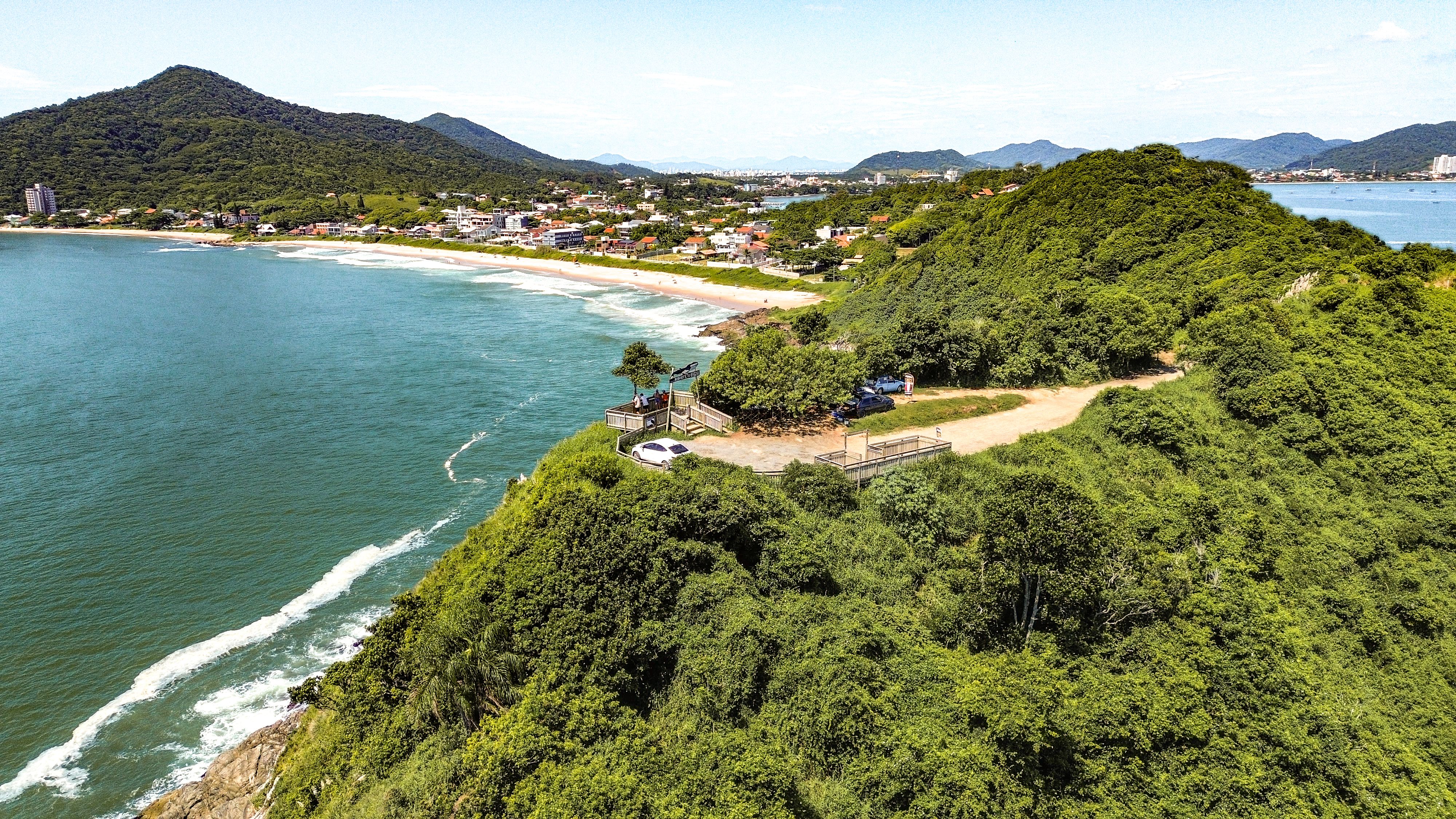 Prefeitura de Itajaí abre concurso com remuneração de até R$ 13,1 mil